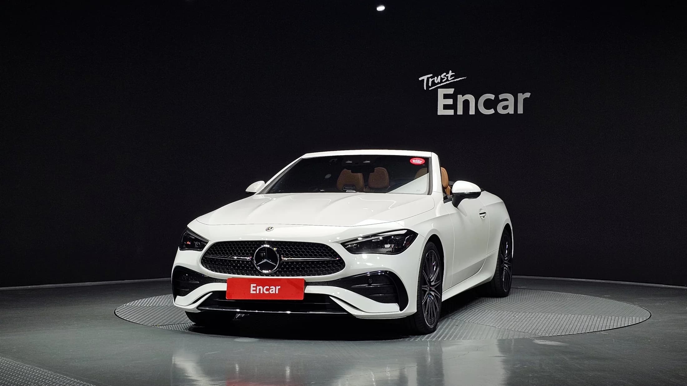 Mercedes-Benz CLE-Class CLE450 4MATIC Cabriolet, 2024 г. 18136 км. — фото 3