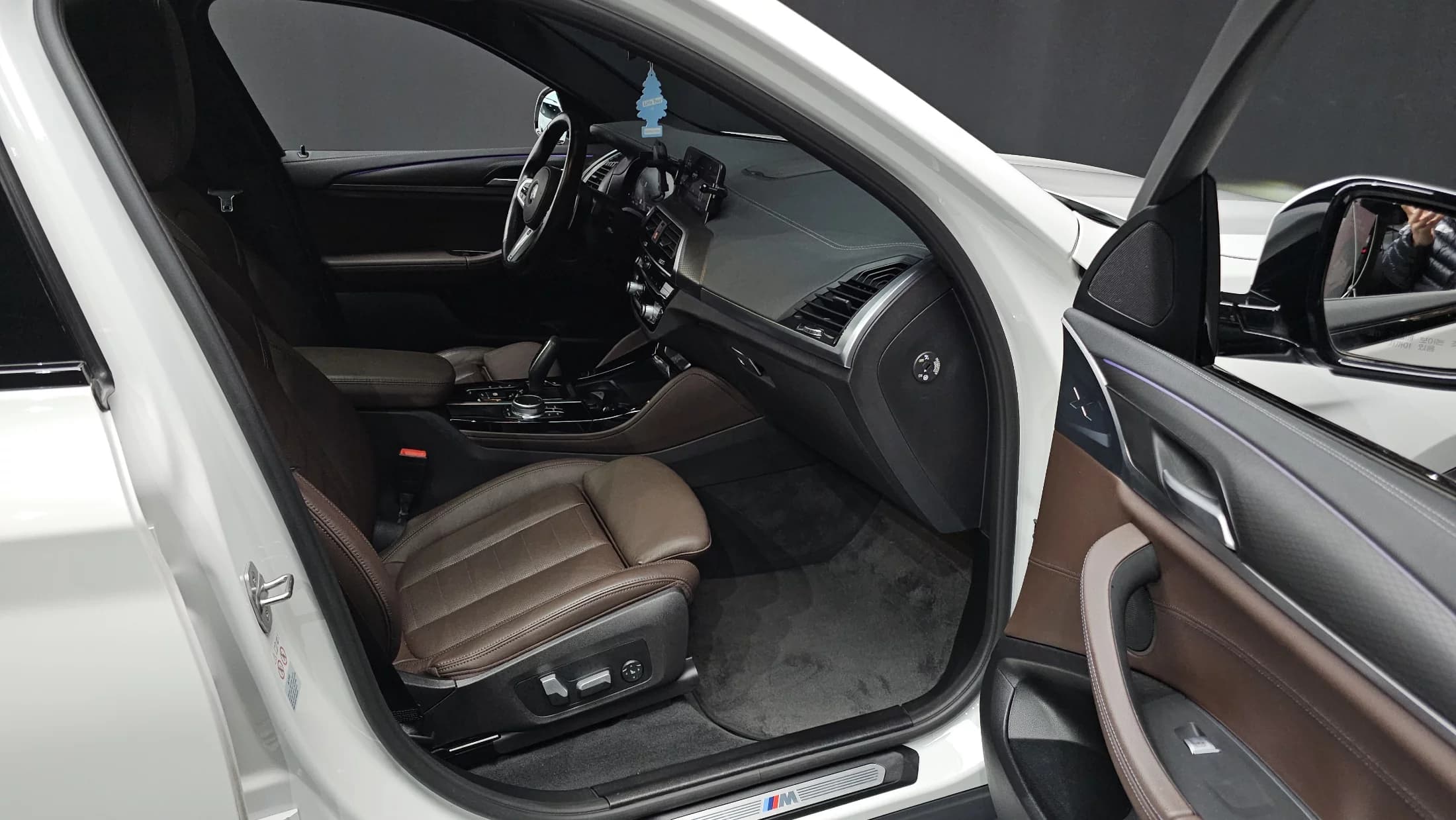BMW X4 xDrive20i M Sport X, 2021 г. 15657 км. — фото 10