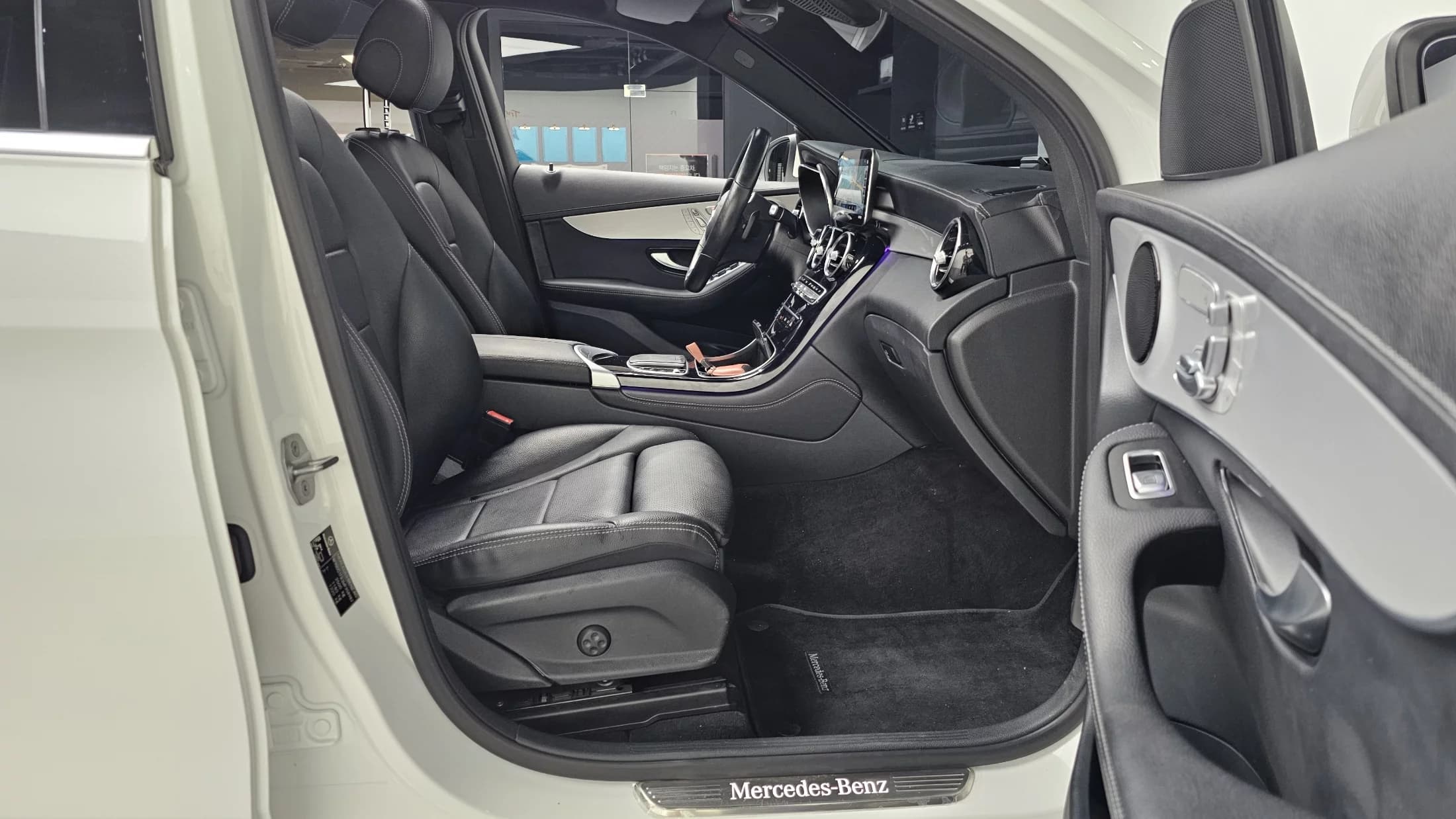 Mercedes-Benz GLC-Class GLC220 d 4MATIC, 2021 г. 87412 км. — фото 11