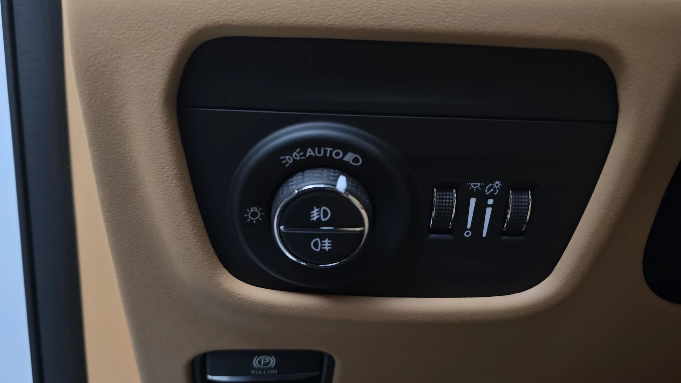 Jeep Grand Cherokee L 3.6 Summit Reserve, 2022 г. 22944 км. — фото 17