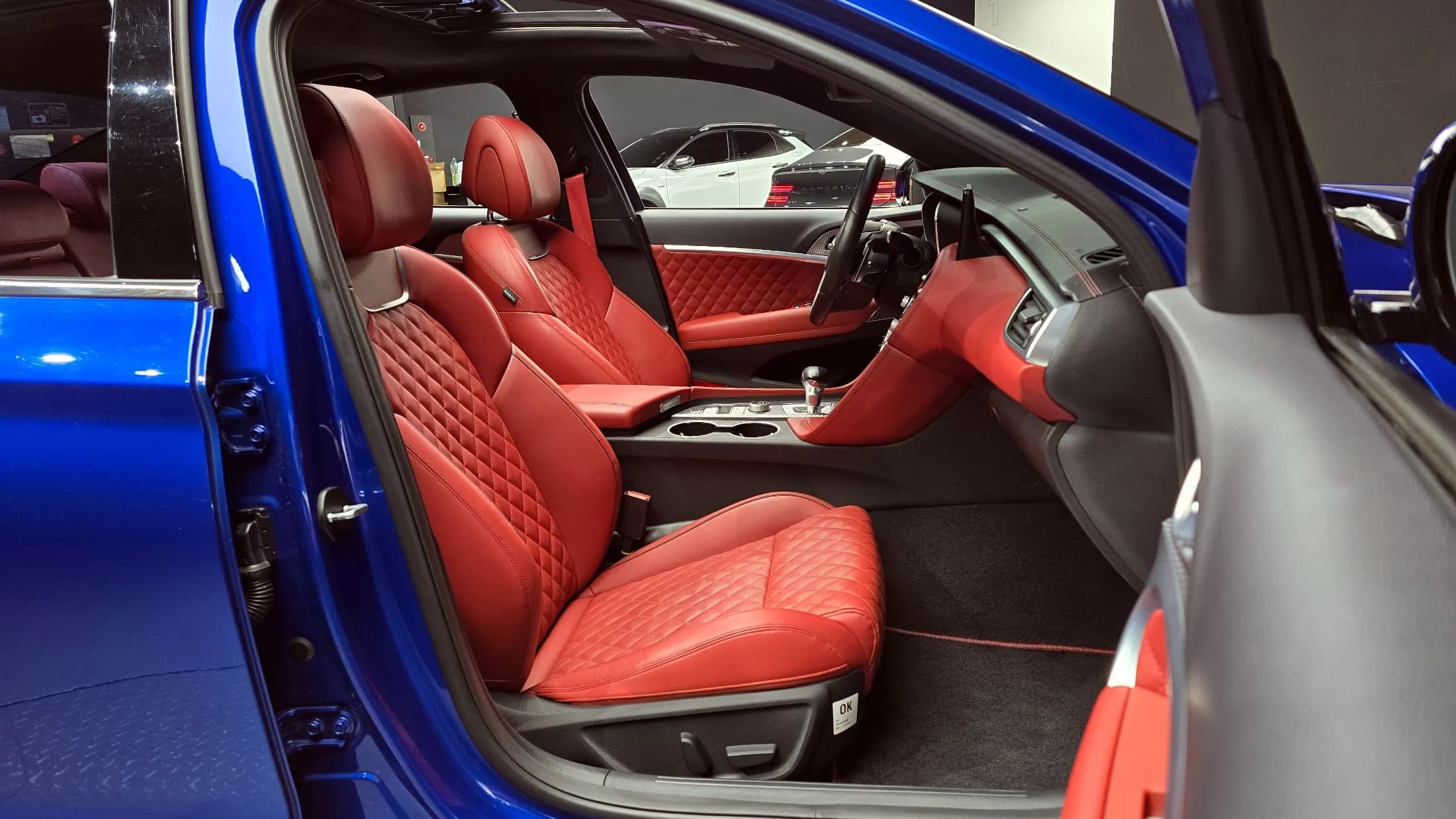 Genesis G70 Gasoline 2.0T 2WD, 2021 г. 27461 км. — фото 19
