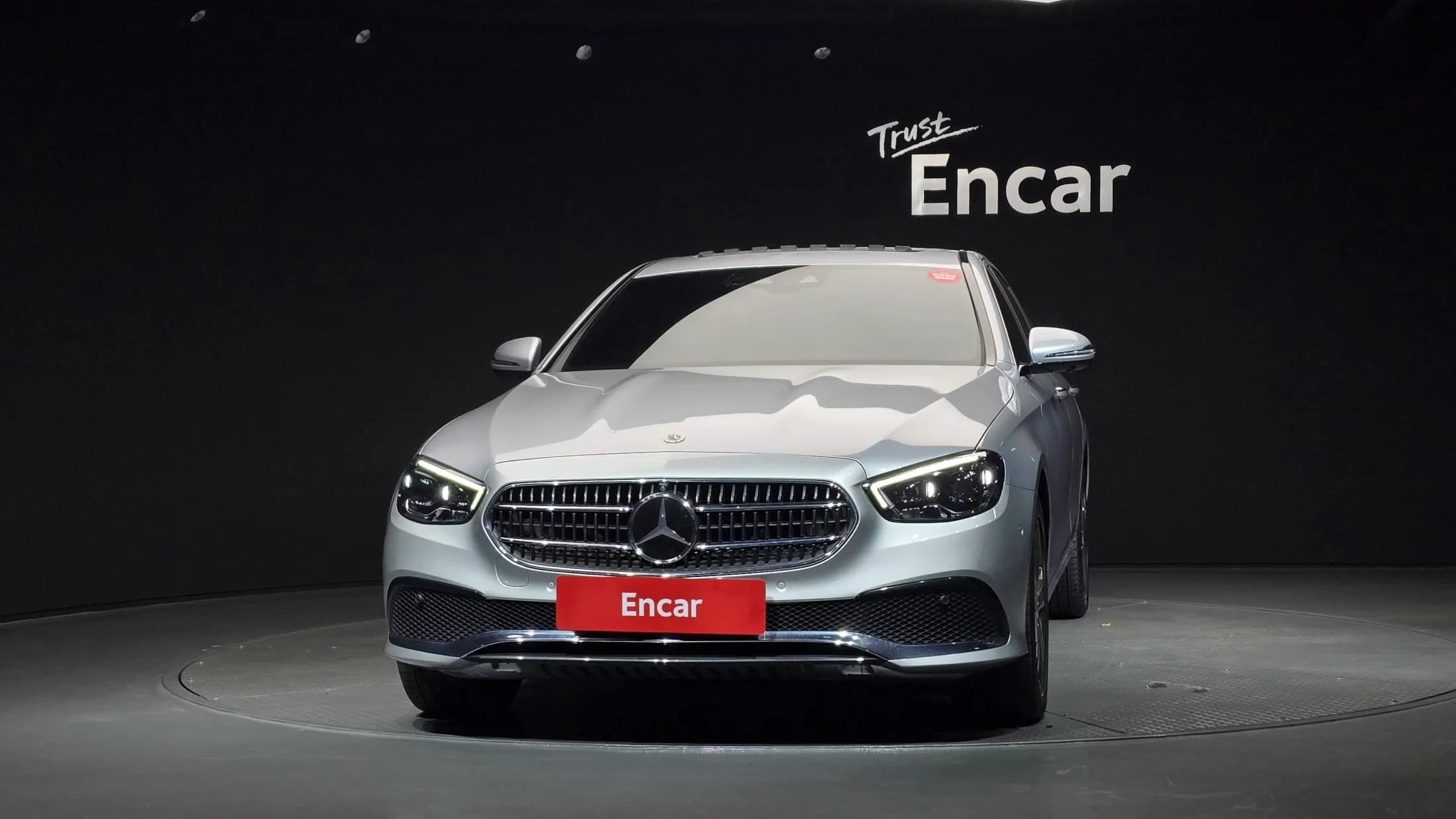 Mercedes-Benz E-Class E350 4MATIC Avantgarde, 2022 г. 94027 км. — фото 3