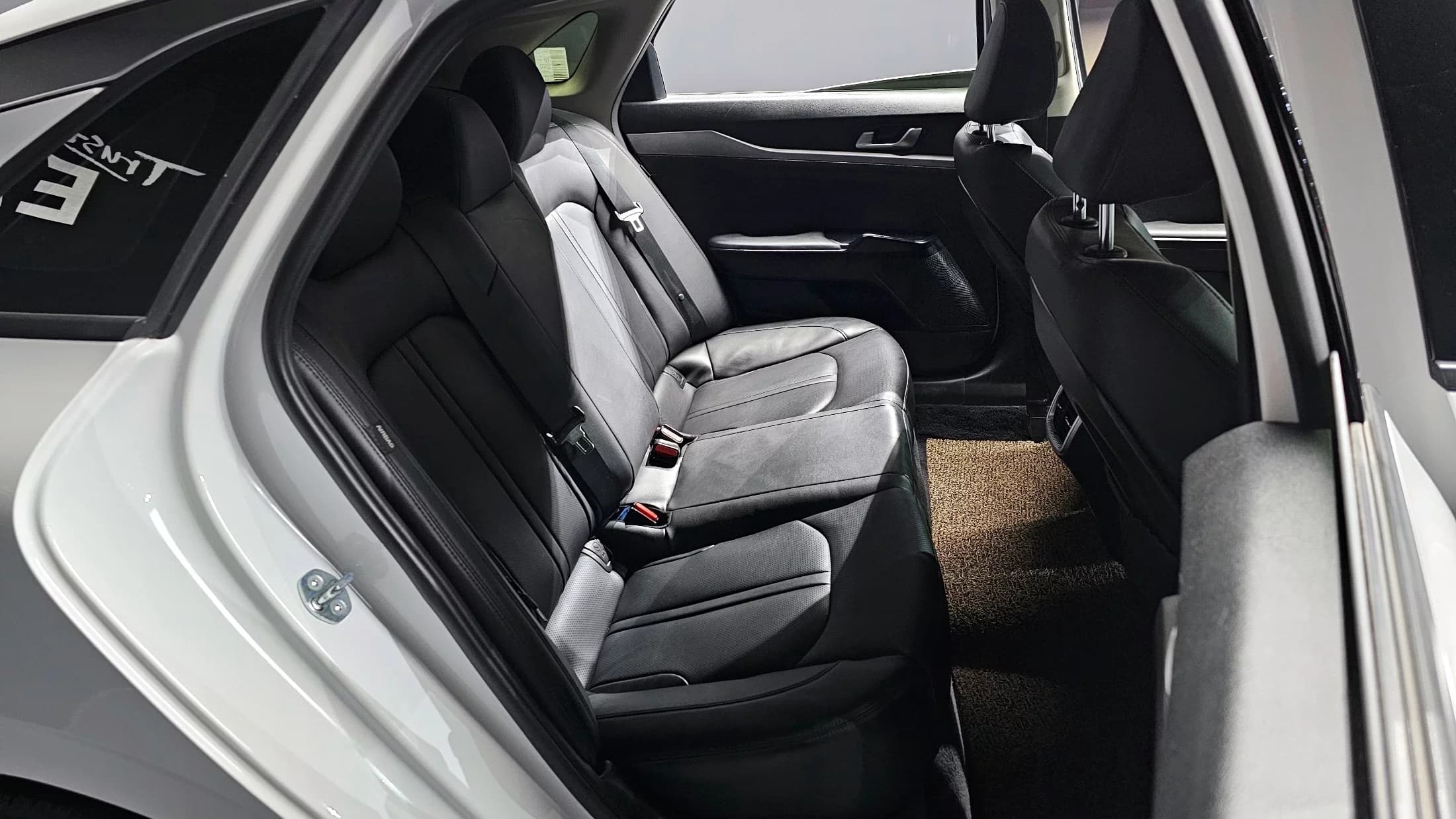 Kia K5 (Киа Оптима) 2.0 LPI Prestige, 2023 г. 79087 км. — фото 12