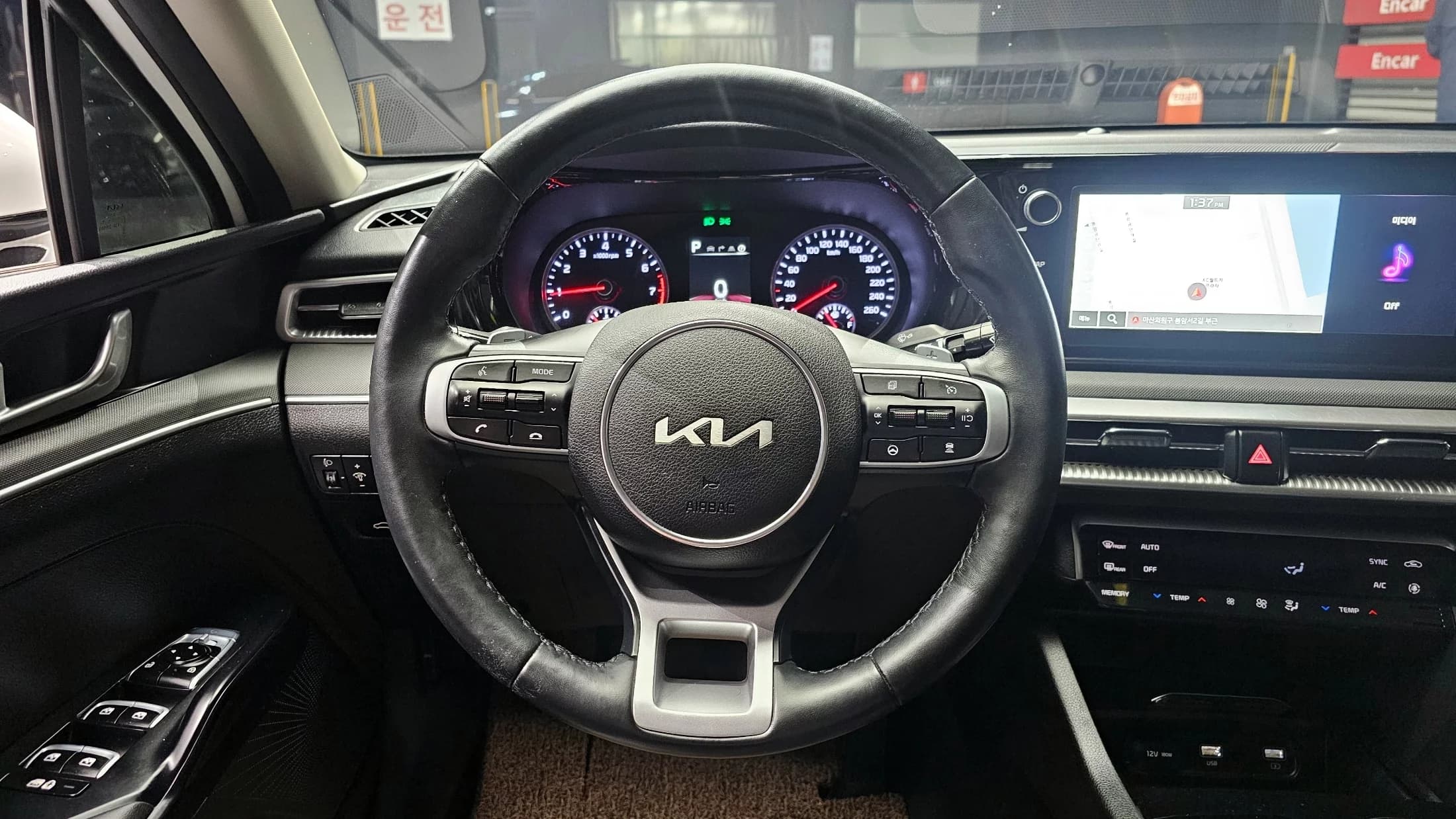 Kia K5 (Киа Оптима) 2.0 LPI Prestige, 2023 г. 79087 км. — фото 13
