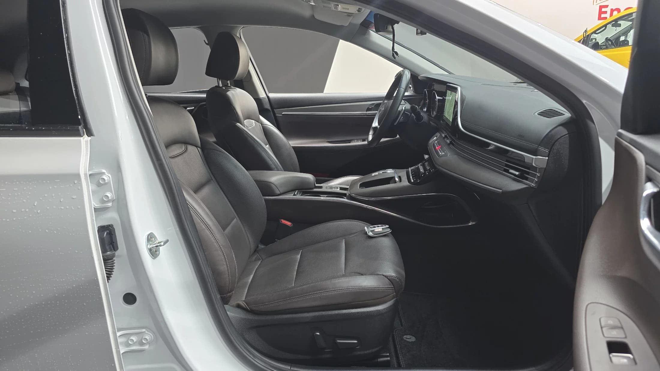 Hyundai Grandeur 2.5 Premium, 2021 г. 49774 км. — фото 10