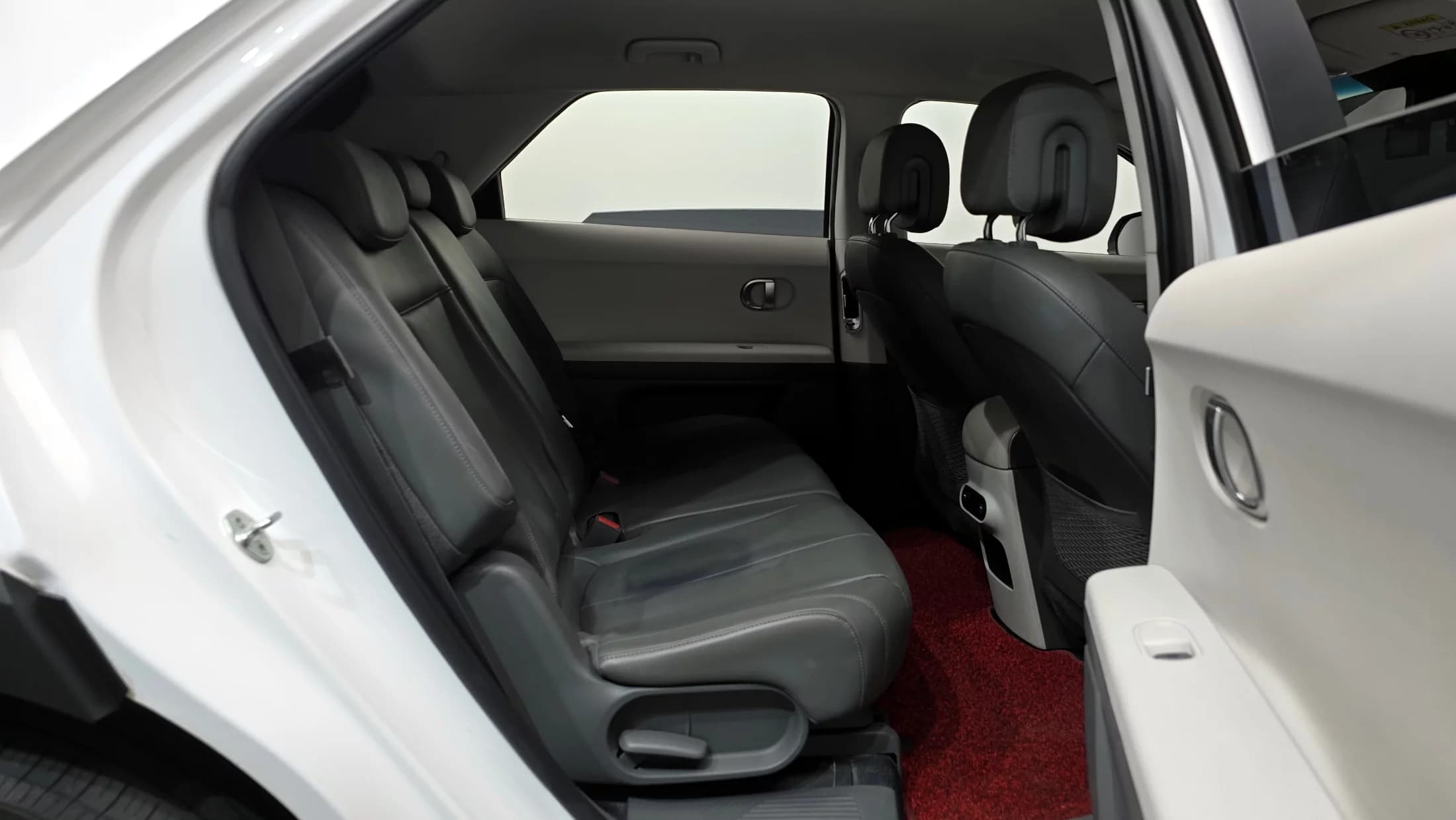 Hyundai Ioniq 5 Standard Commercial, электромобиль, 2021 г. 295052 км. — фото 12