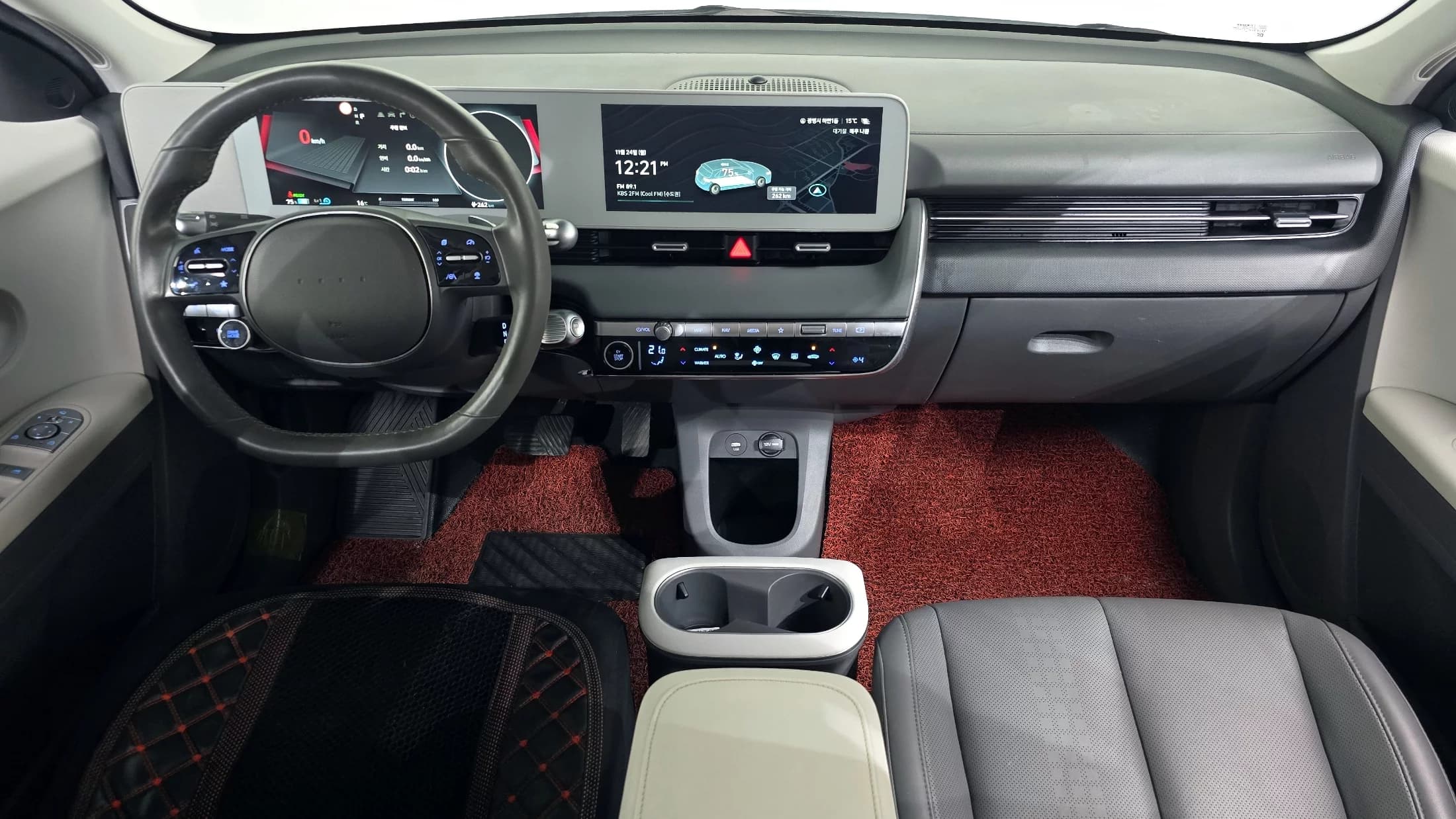 Hyundai Ioniq 5 Standard Commercial, электромобиль, 2021 г. 295052 км. — фото 7