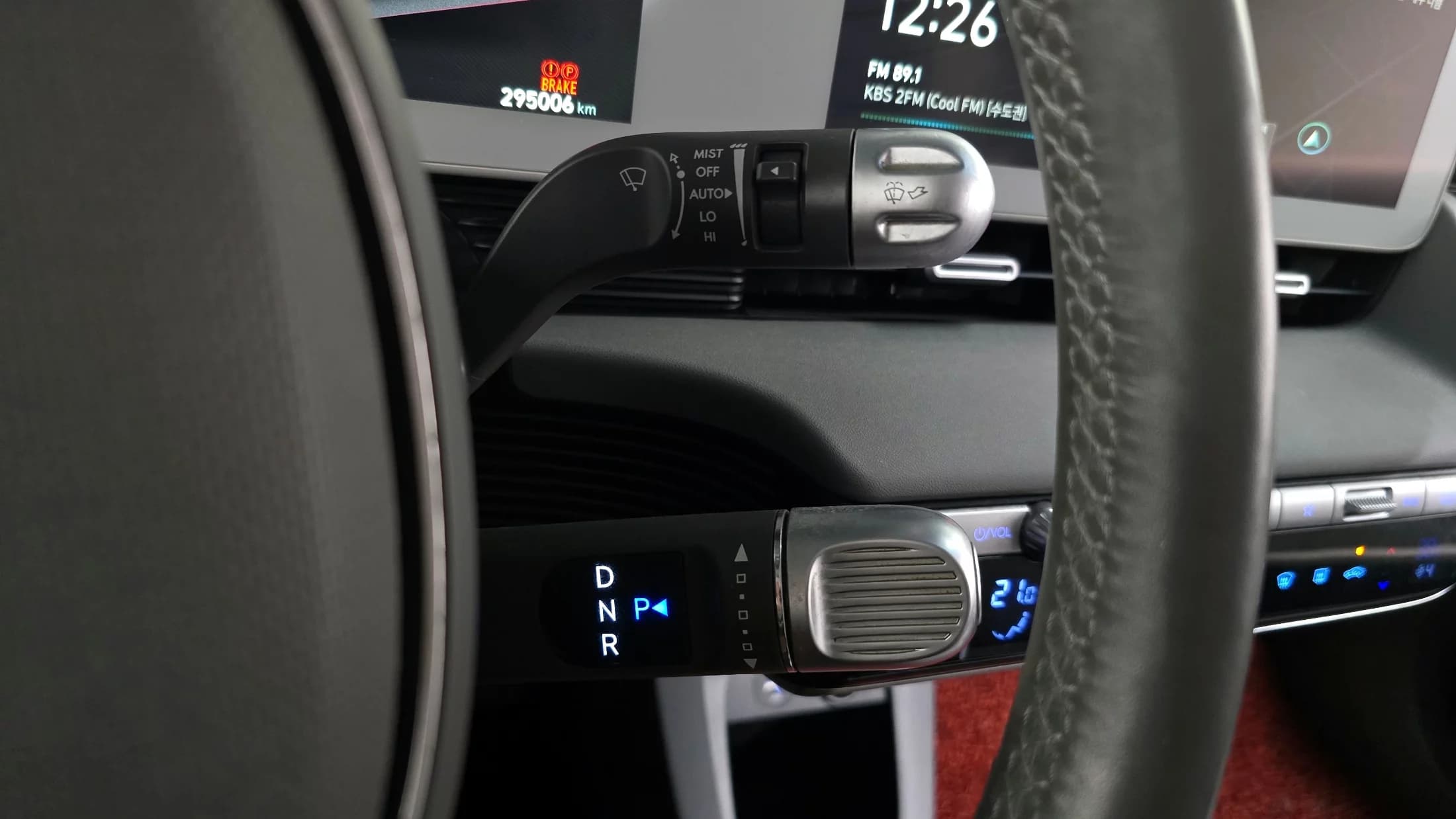 Hyundai Ioniq 5 Standard Commercial, электромобиль, 2021 г. 295052 км. — фото 9