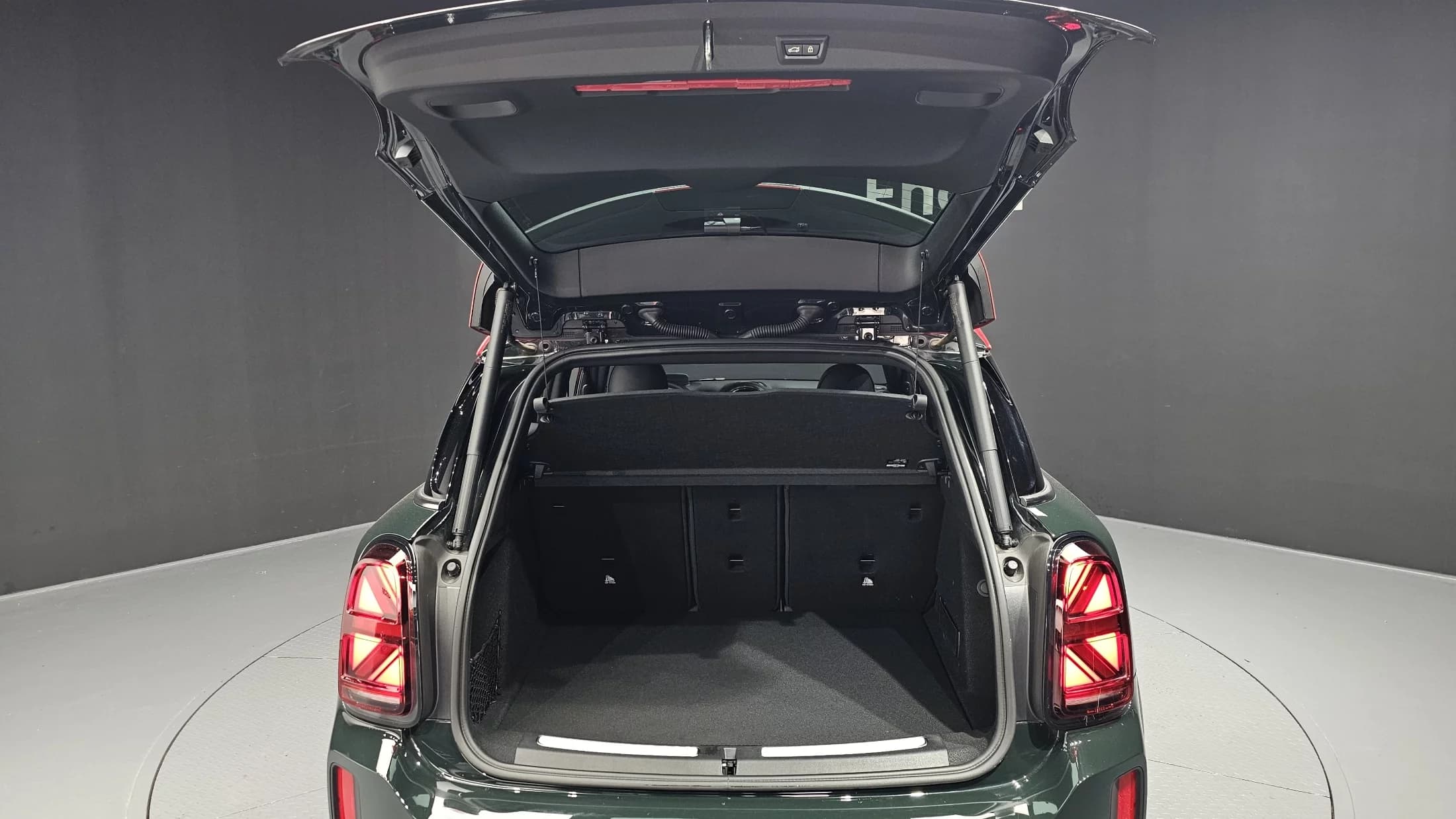 MINI Countryman JCW Launch Pack 2nd Gen, 2023 г. 32049 км. — фото 40