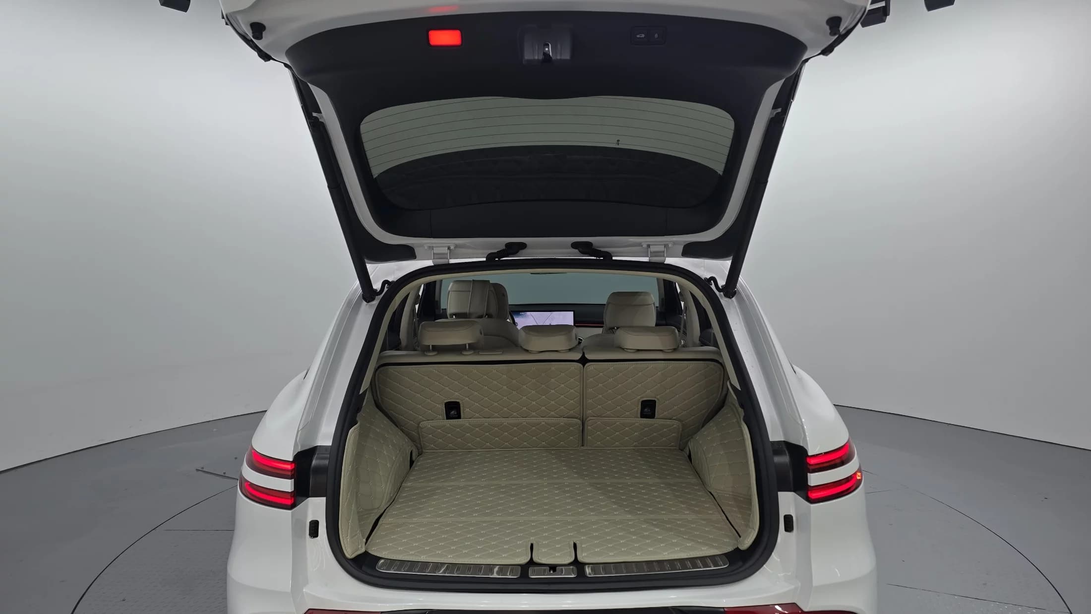 Genesis GV70 2.5T Gasoline AWD, 2025 г. 10848 км. — фото 20