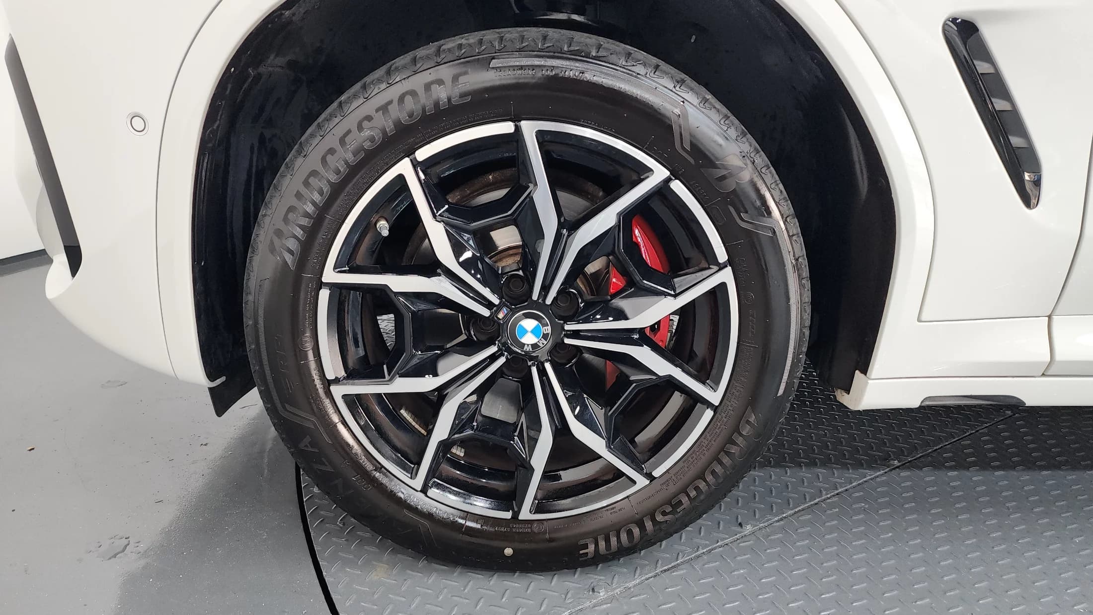 BMW X3 xDrive 20i M Sports Pro, 2023 г. 20567 км. — фото 5