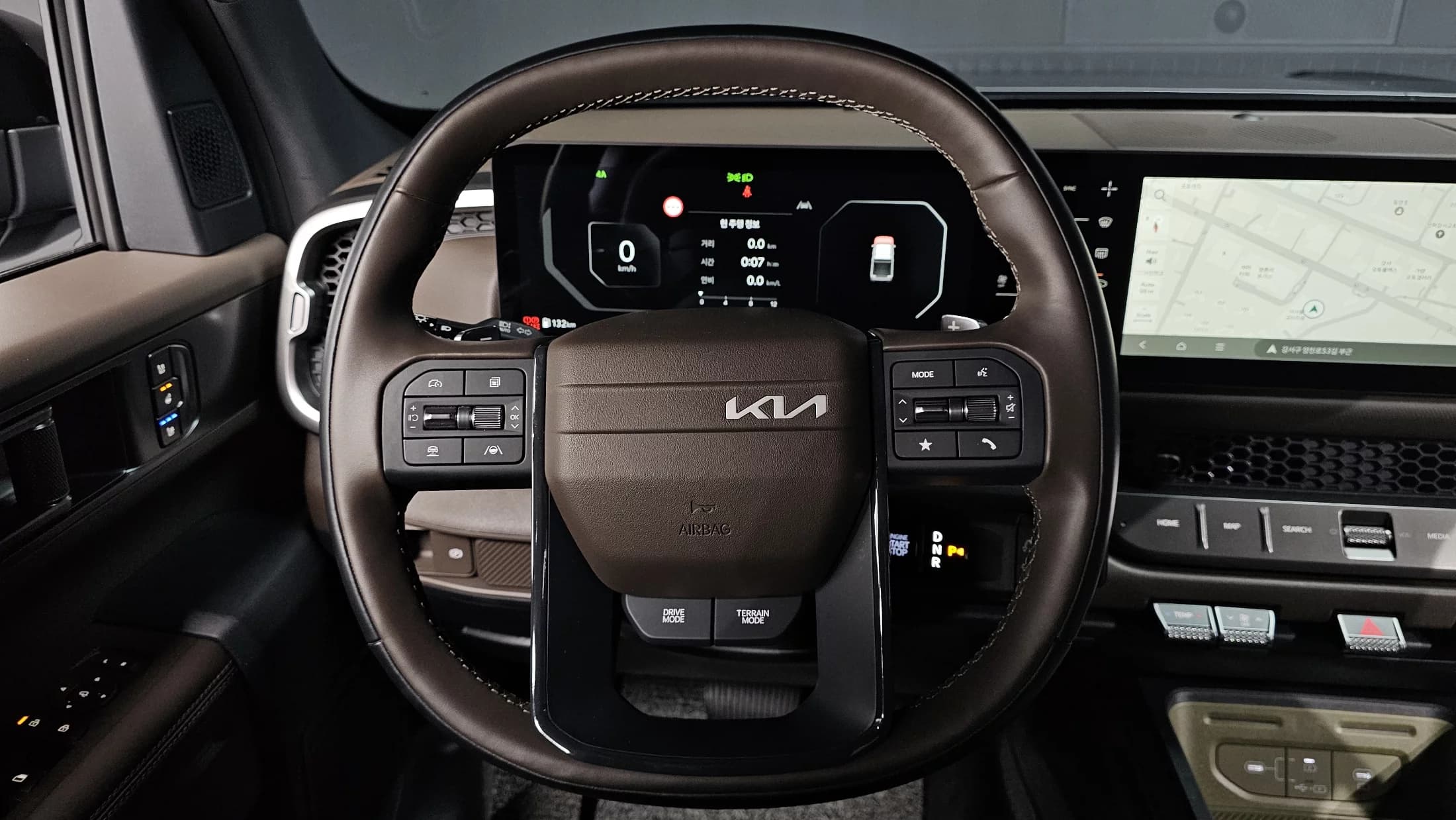 Kia Tasman 2.5T Gasoline 4WD Adventure, 2025 г. 5882 км. — фото 13