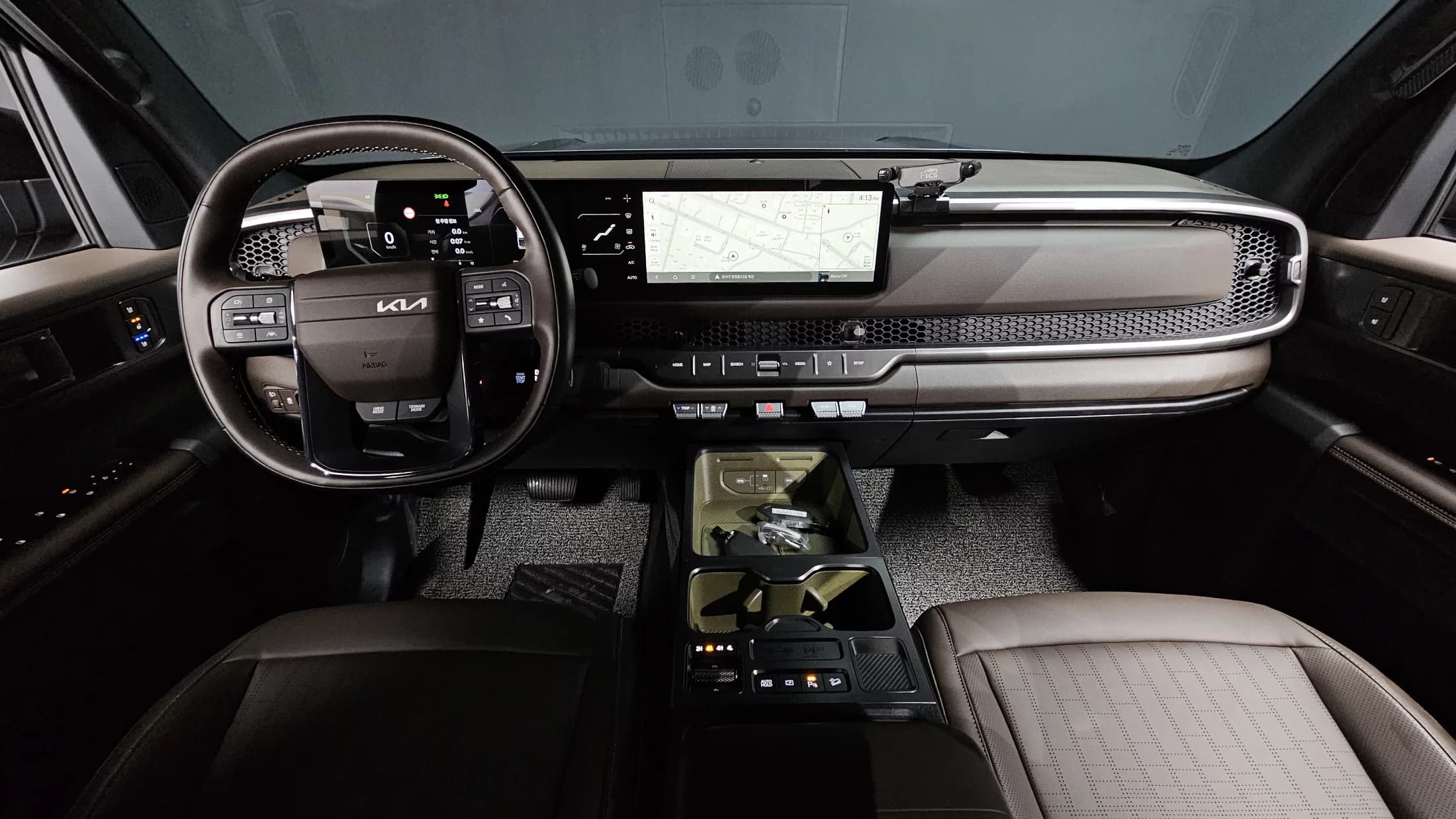Kia Tasman 2.5T Gasoline 4WD Adventure, 2025 г. 5882 км. — фото 7