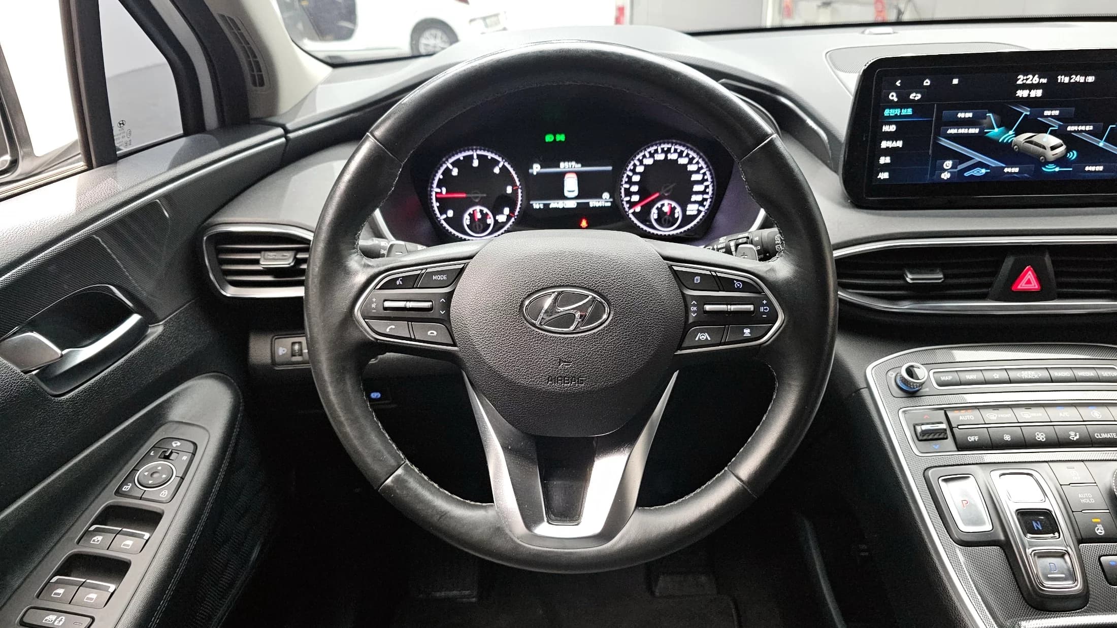 Hyundai Santa Fe Diesel 2.2 2WD Exclusive, 2022 г. 57737 км. — фото 13