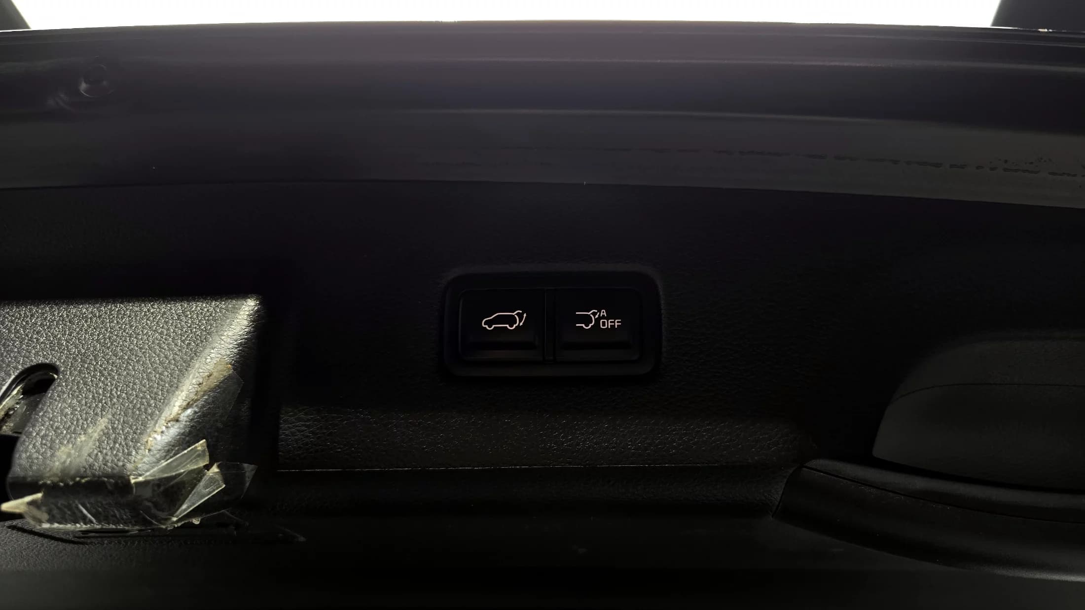 Kia Carnival 9-Seater Signature, 2023 г. 80022 км. — фото 20