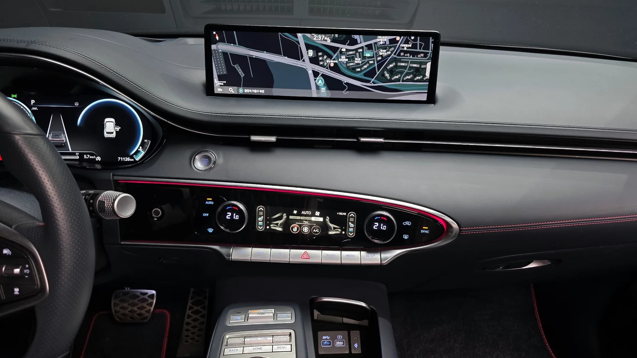 Genesis GV70 2.5T Gasoline AWD, 2022 г. 71211 км. — фото 28
