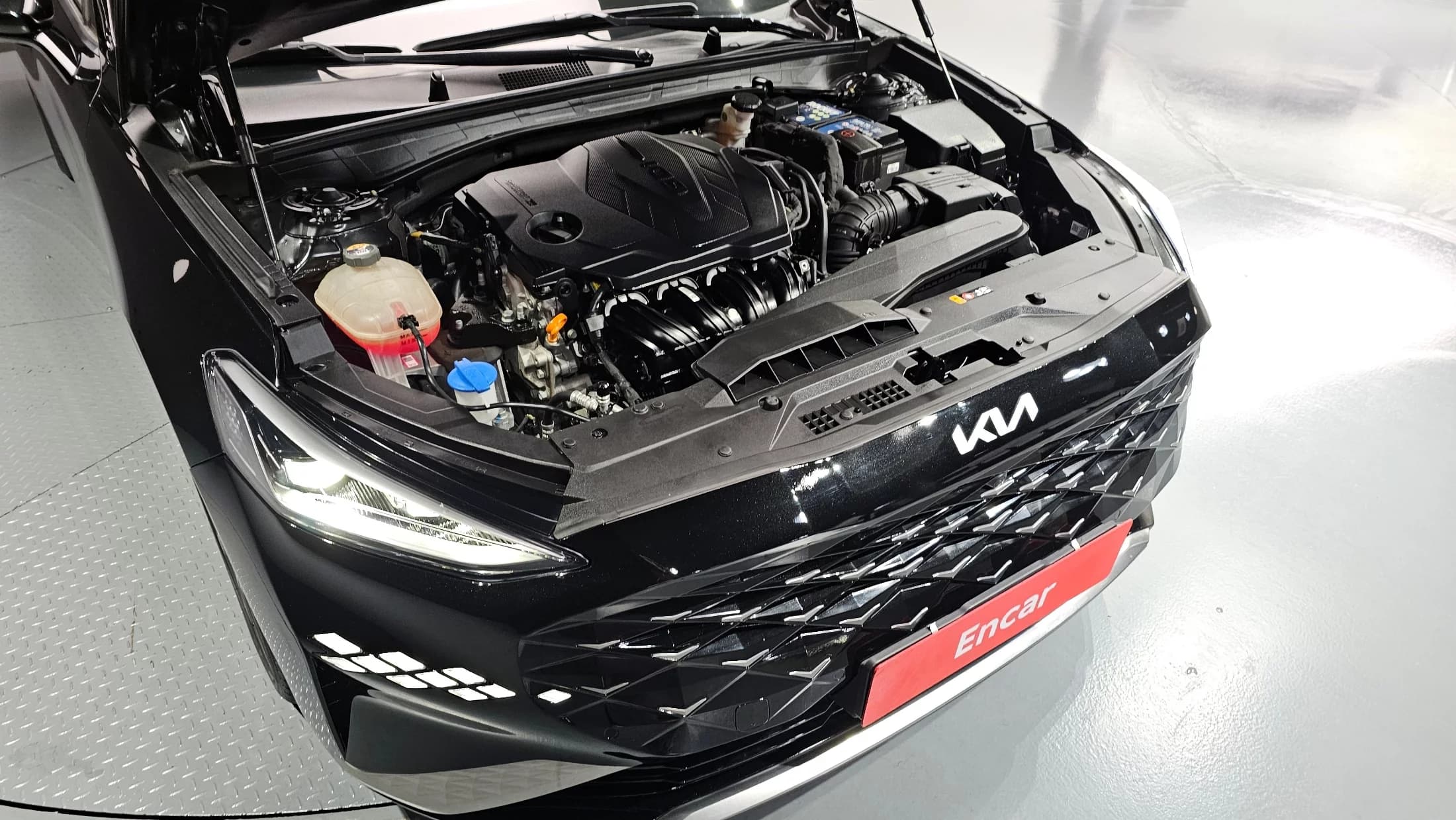 Kia K8 2.5 Gasoline 2WD Signature, 2021 г. 47896 км. — фото 6