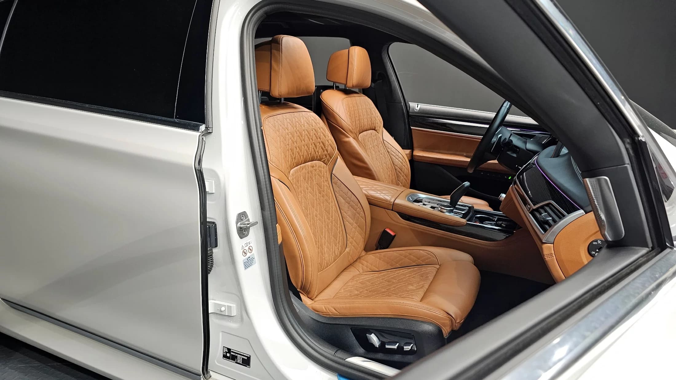 BMW 7-Series 730Ld xDrive M Sport, 2022 г. 84322 км. — фото 12