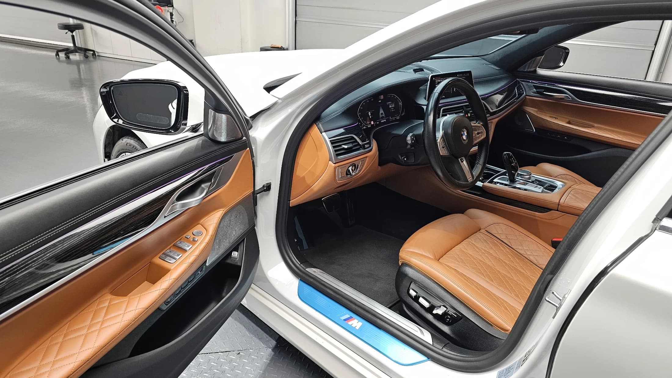 BMW 7-Series 730Ld xDrive M Sport, 2022 г. 84322 км. — фото 10