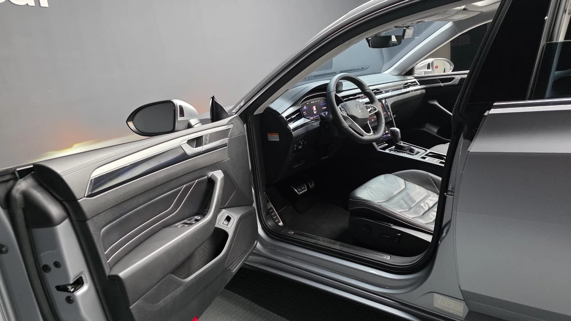 Volkswagen ARTEON 2.0 TDI Prestige, 2022 г. 24623 км. — фото 10
