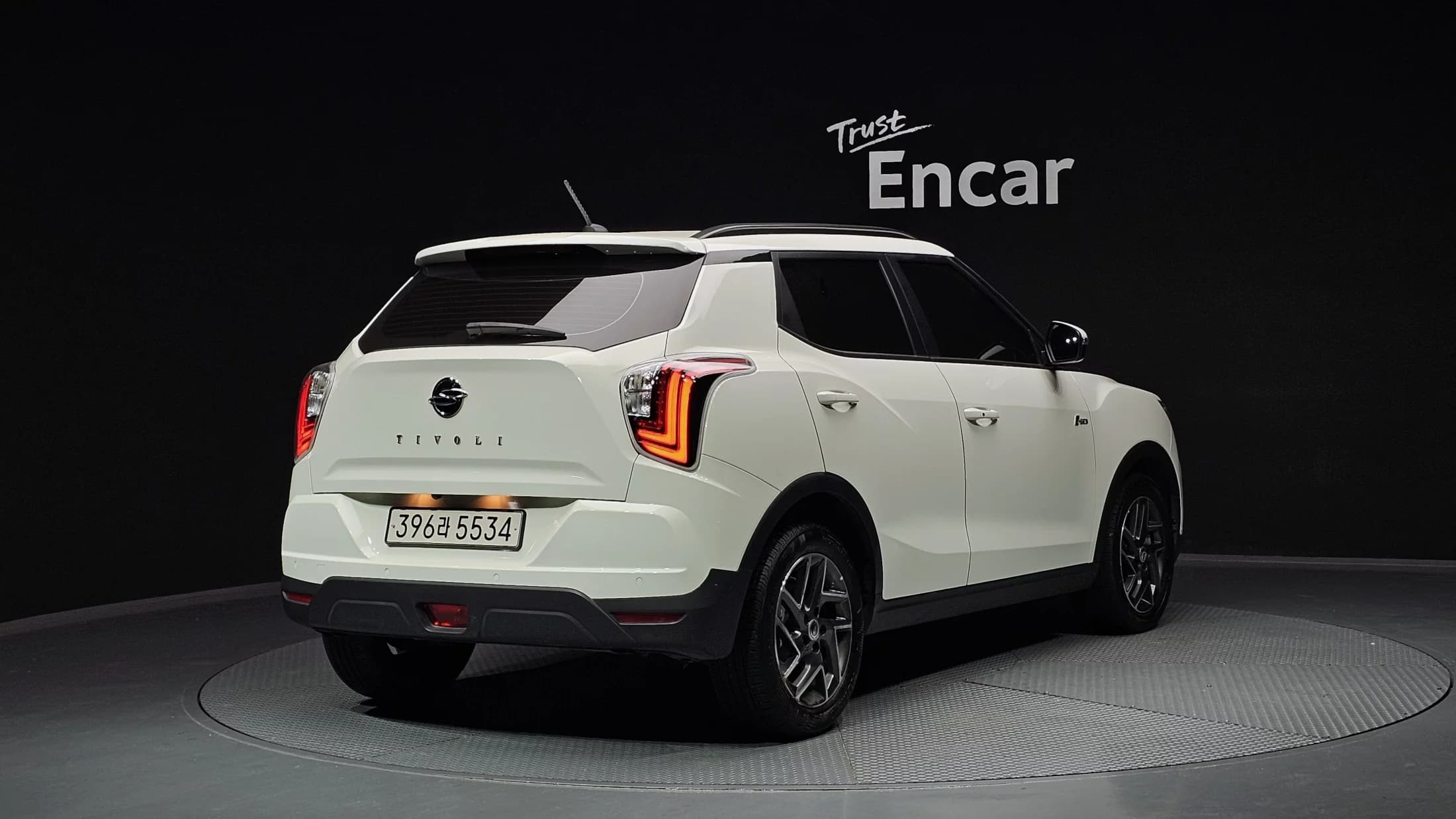 SsangYong TIBOLI Gasoline 1.5 2WD V3, 2021 г. 28404 км. — фото 2