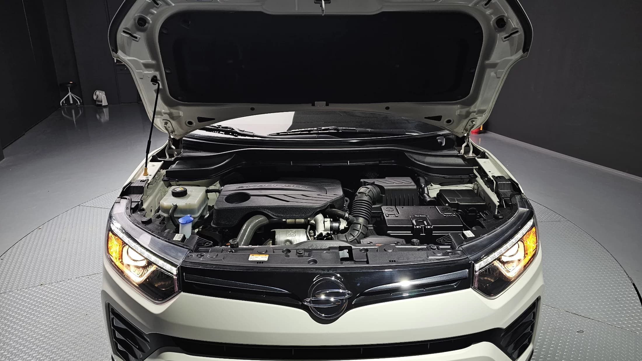 SsangYong TIBOLI Gasoline 1.5 2WD V3, 2021 г. 28404 км. — фото 6