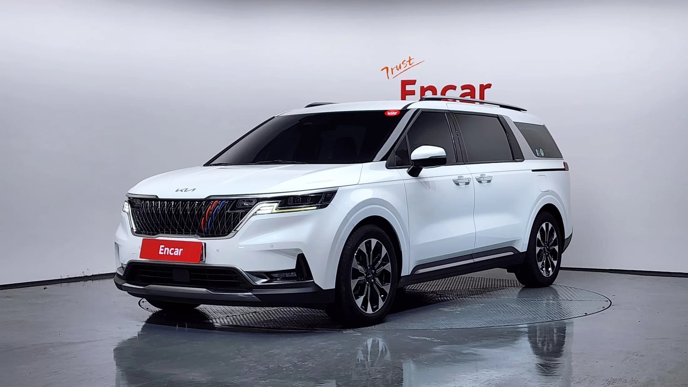 Kia Carnival 9-Seater Noblesse, 2022 г. 126020 км.