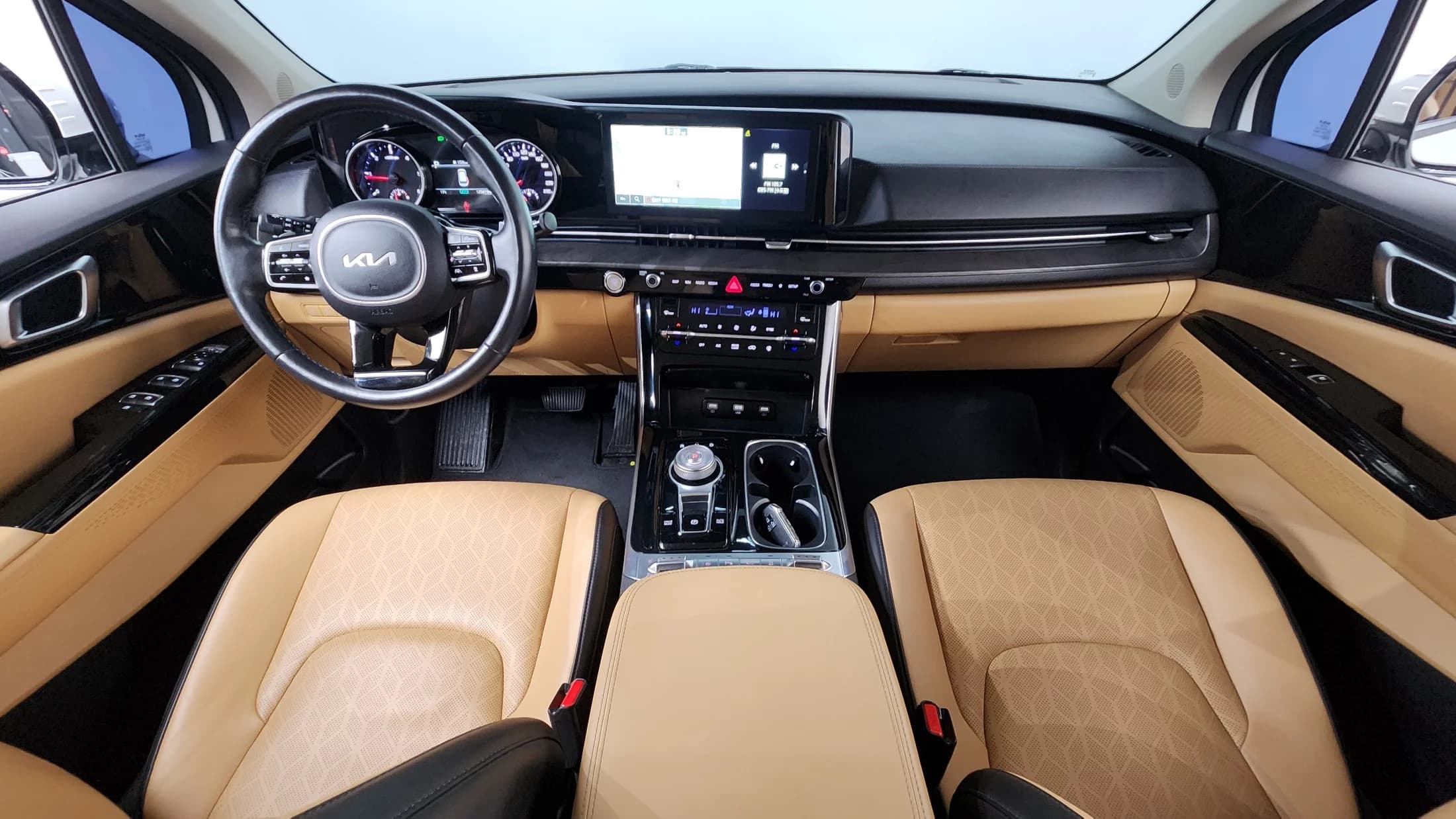 Kia Carnival 9-Seater Noblesse, 2022 г. 126020 км. — фото 7