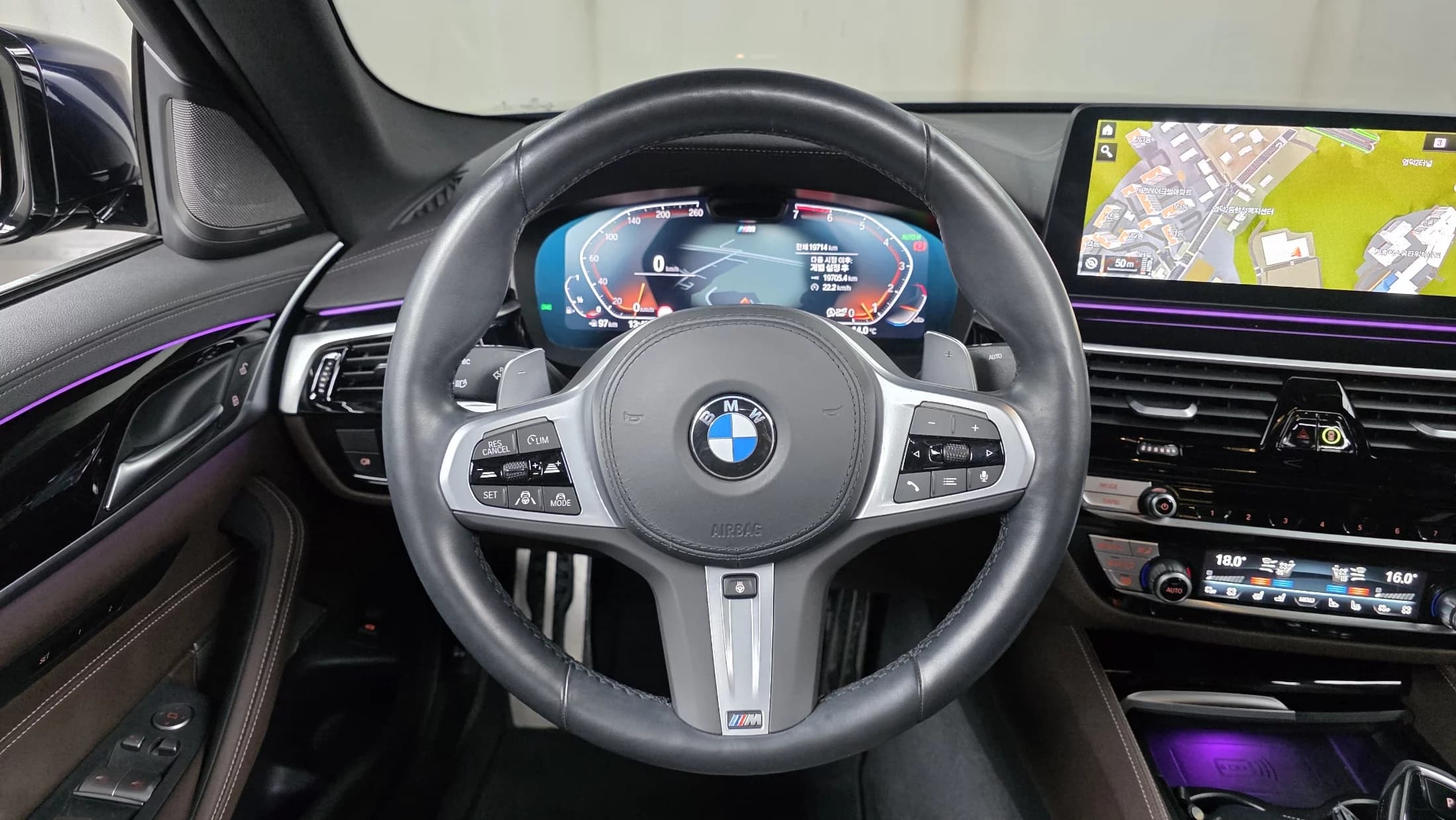 BMW 5-Series 530i M Sport Package, 2023 г. 19800 км. — фото 13