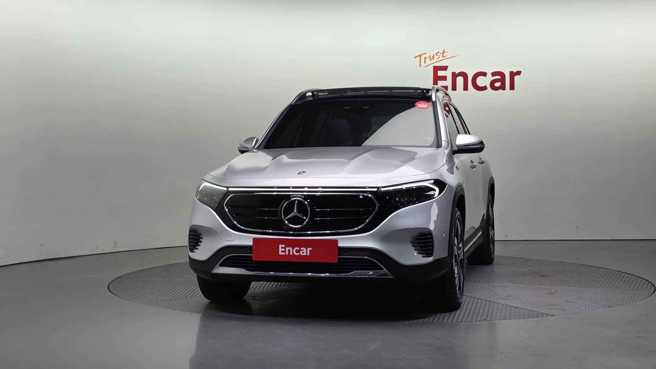 Mercedes-Benz EQB EQB300 4MATIC, электромобиль, 2023 г. 39708 км. — фото 3