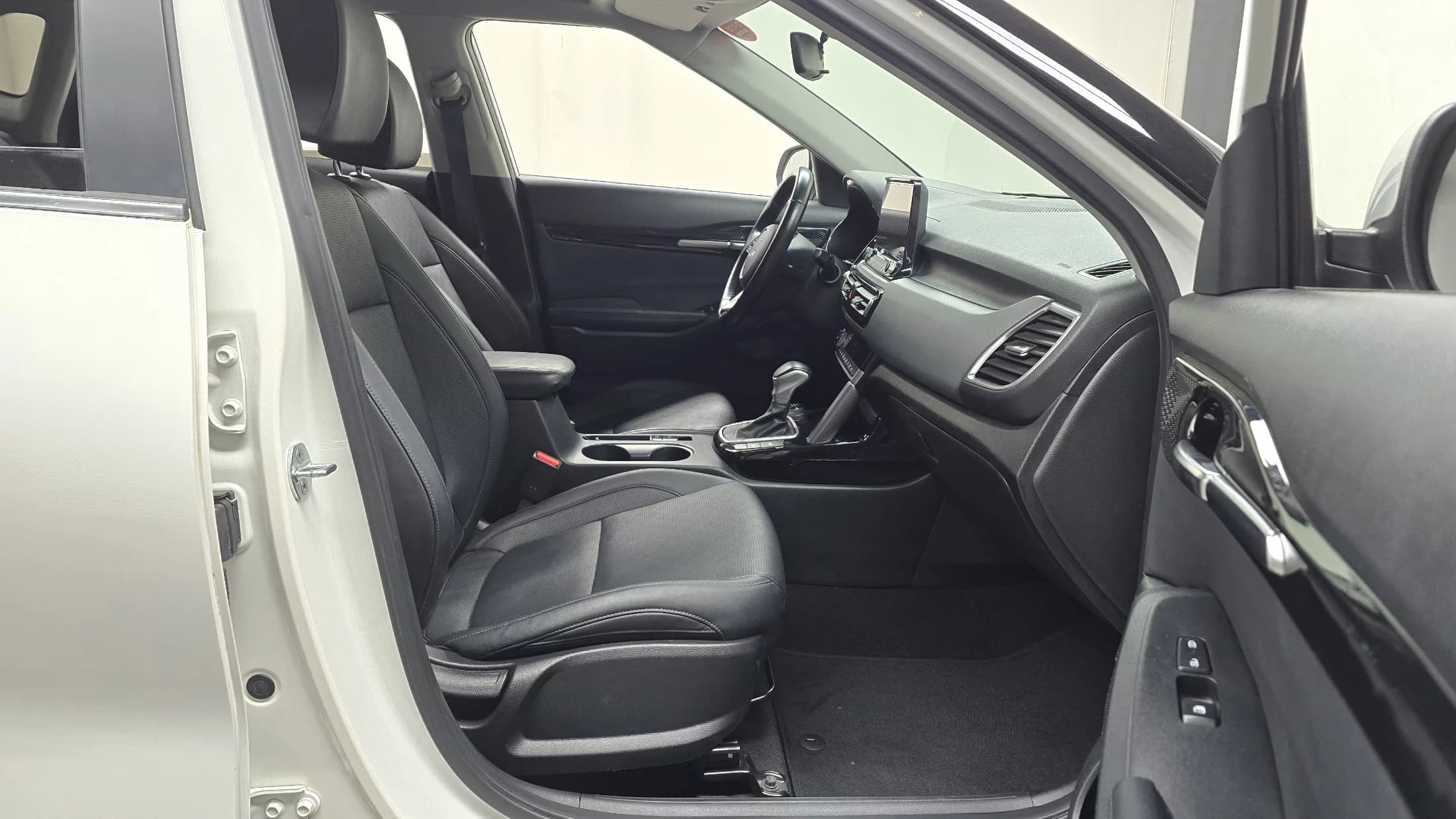 Kia Seltos Gasoline 1.6 Turbo 2WD Trendy, 2022 г. 98128 км. — фото 10