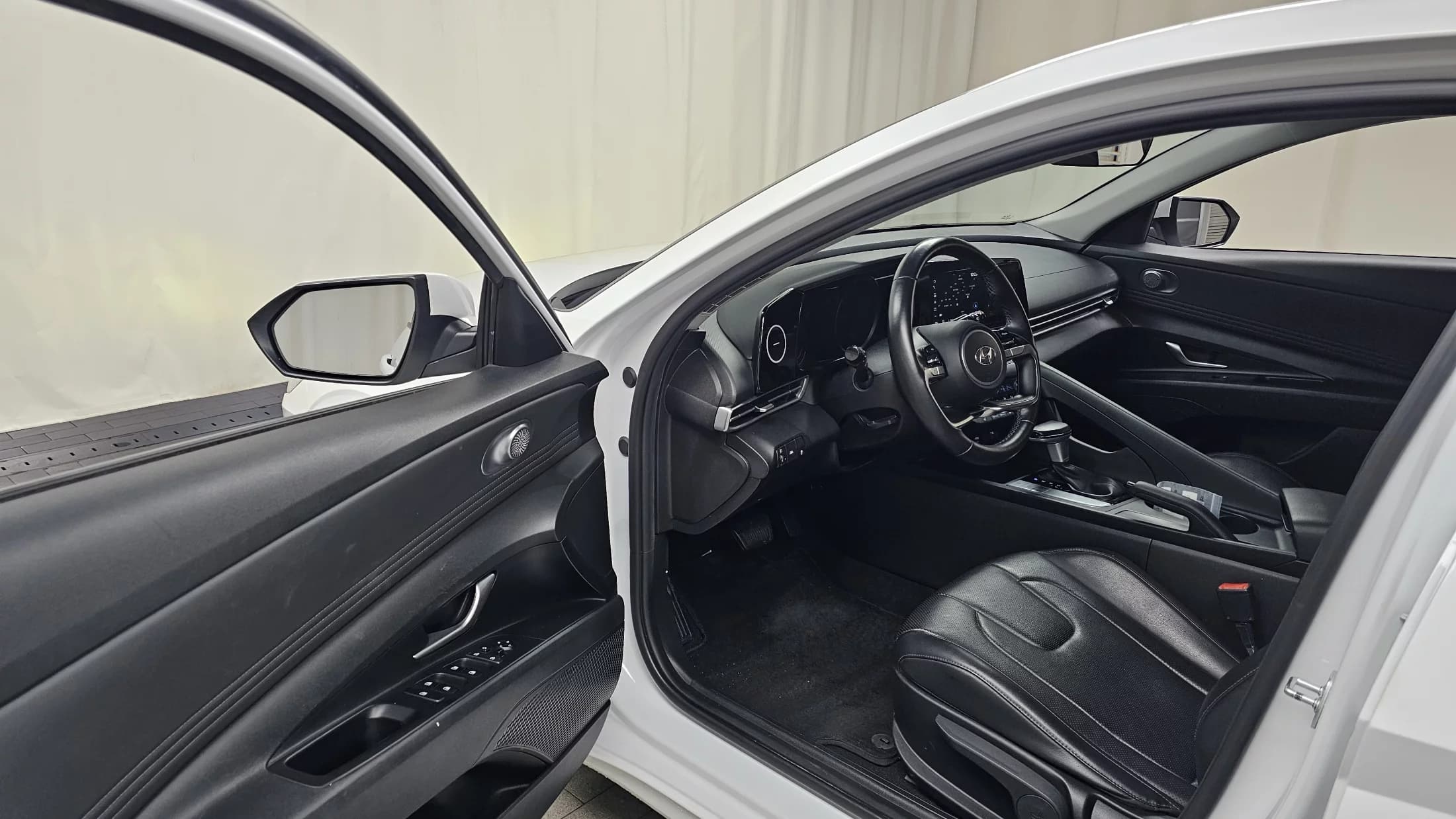 Hyundai AVANTE (Хендай Элантра) 1.6 Smart, 2021 г. 97600 км. — фото 10