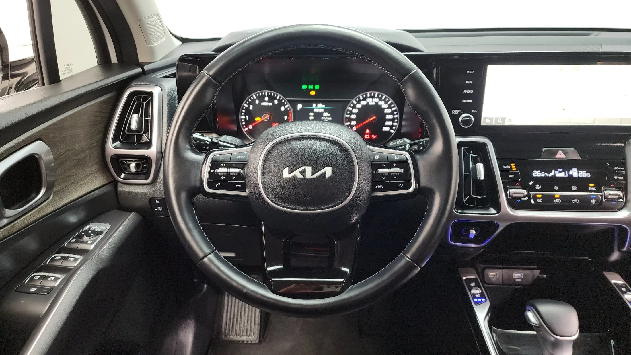 Kia Sorento Gasoline 2.5T 2WD Prestige, 2021 г. 39018 км. — фото 13