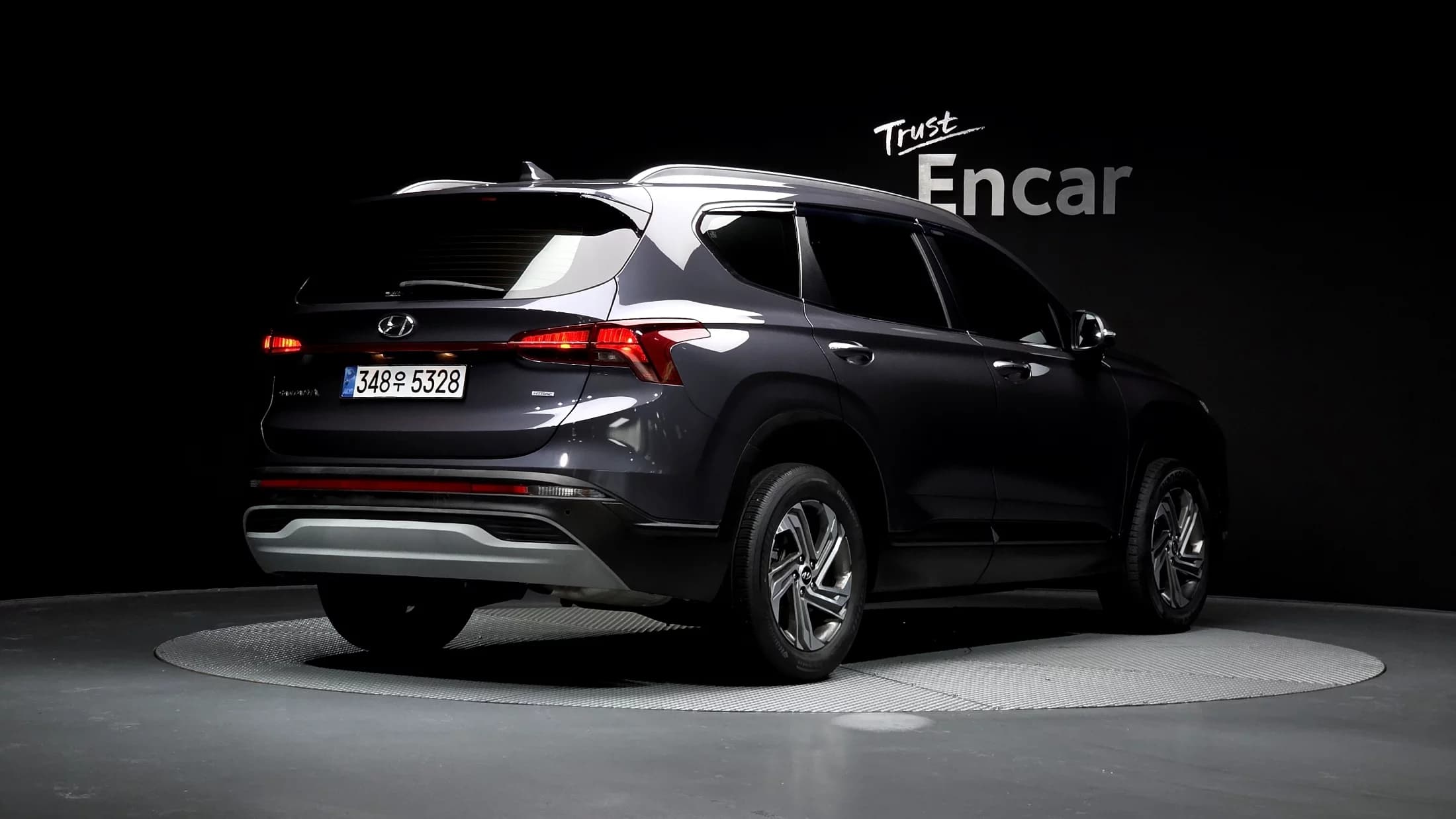 Hyundai Santa Fe Diesel 2.2 4WD Prestige, 2021 г. 50627 км. — фото 2