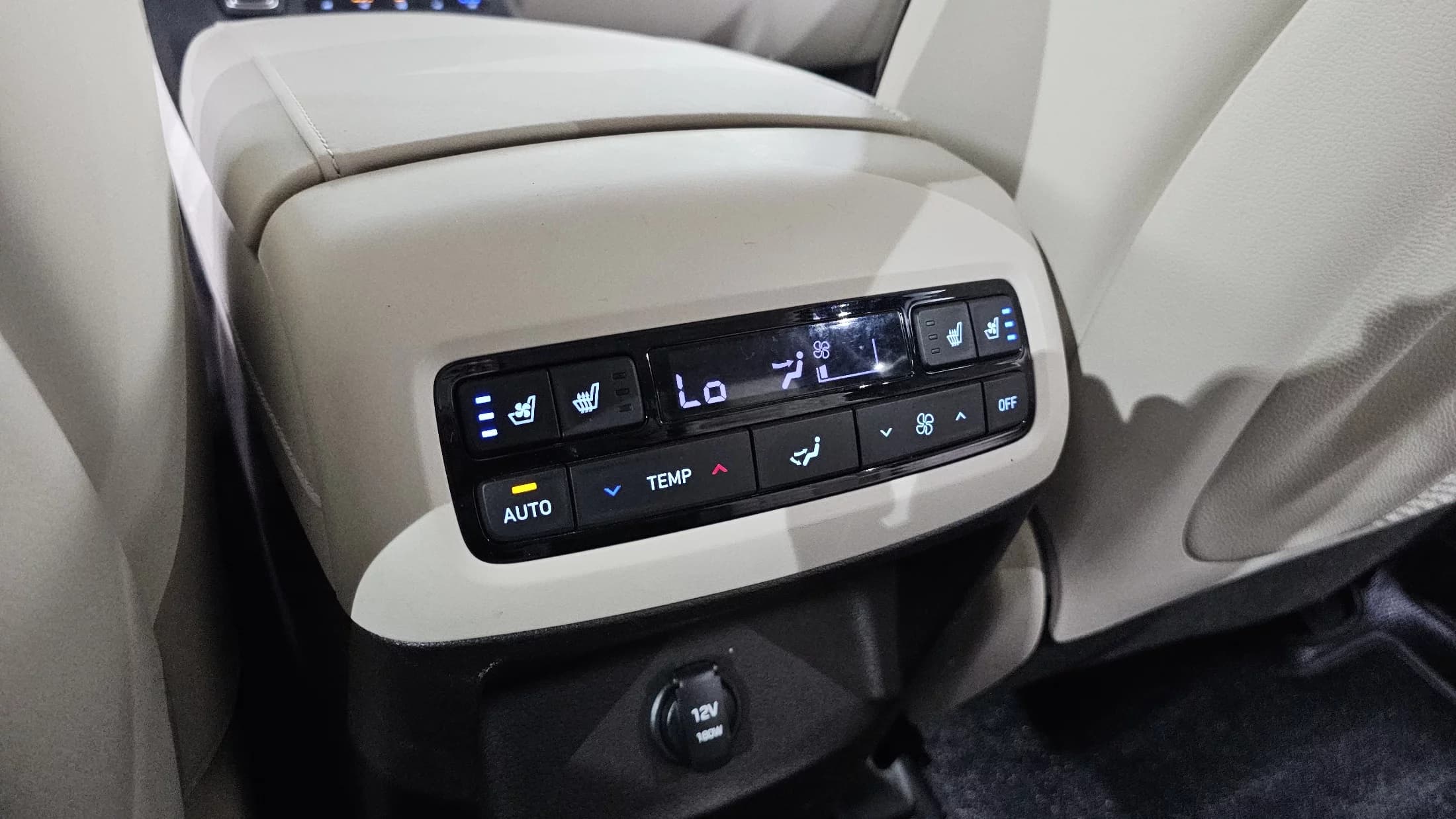 Hyundai Palisade Gasoline 3.8 2WD Calligraphy, 2022 г. 79036 км. — фото 19