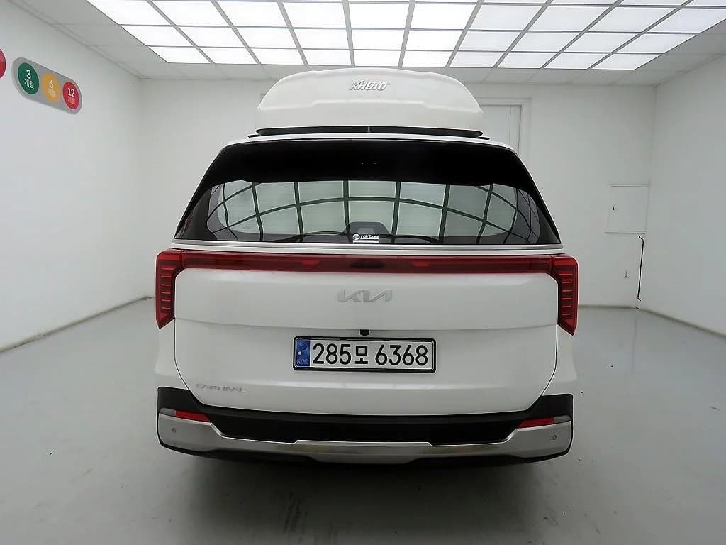 Kia Carnival 7-Seater Signature, 2024 г. 39144 км. — фото 4