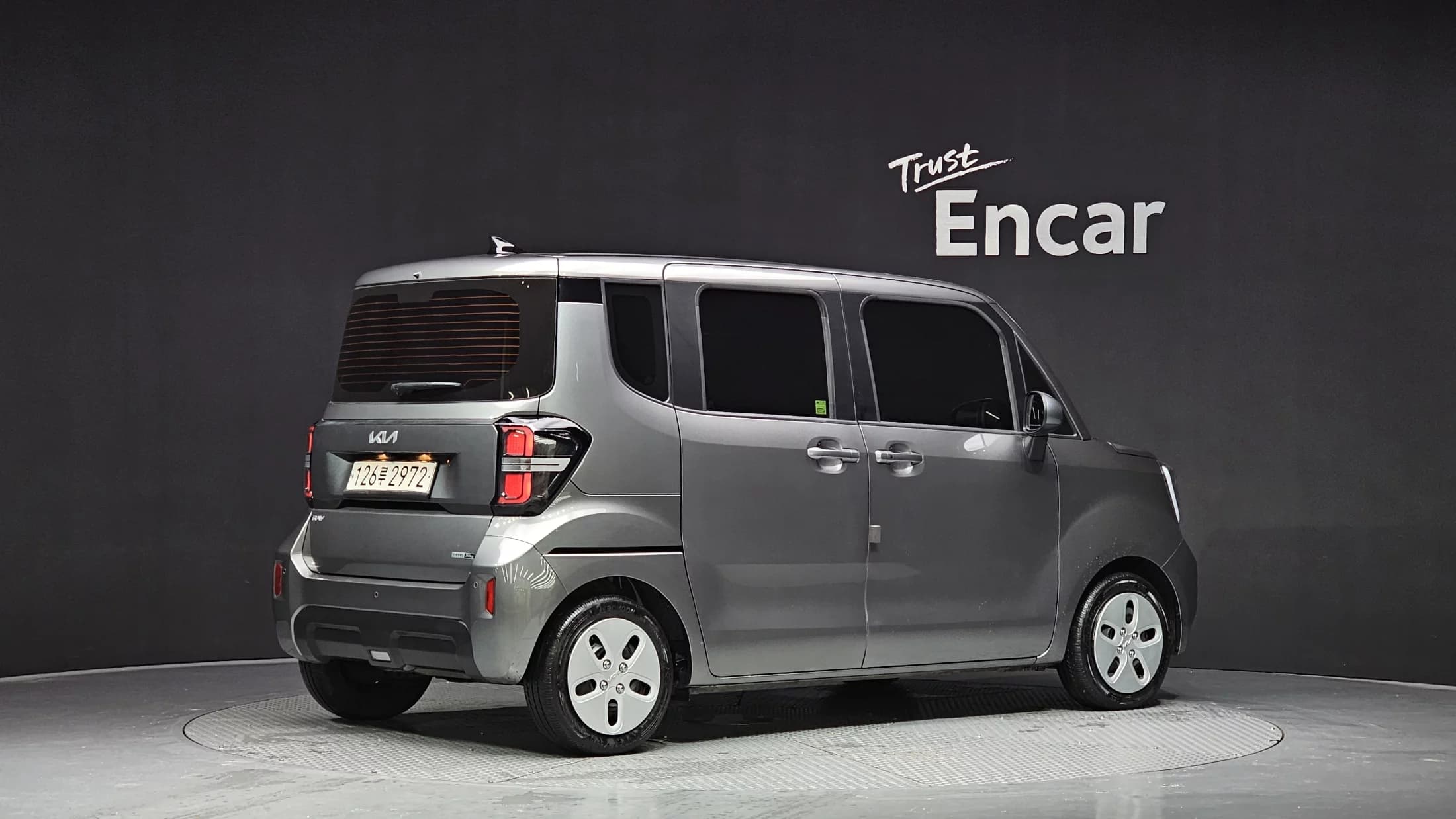 Kia RAY Van 2-Seater Prestige Special, 2024 г. 17479 км. — фото 2