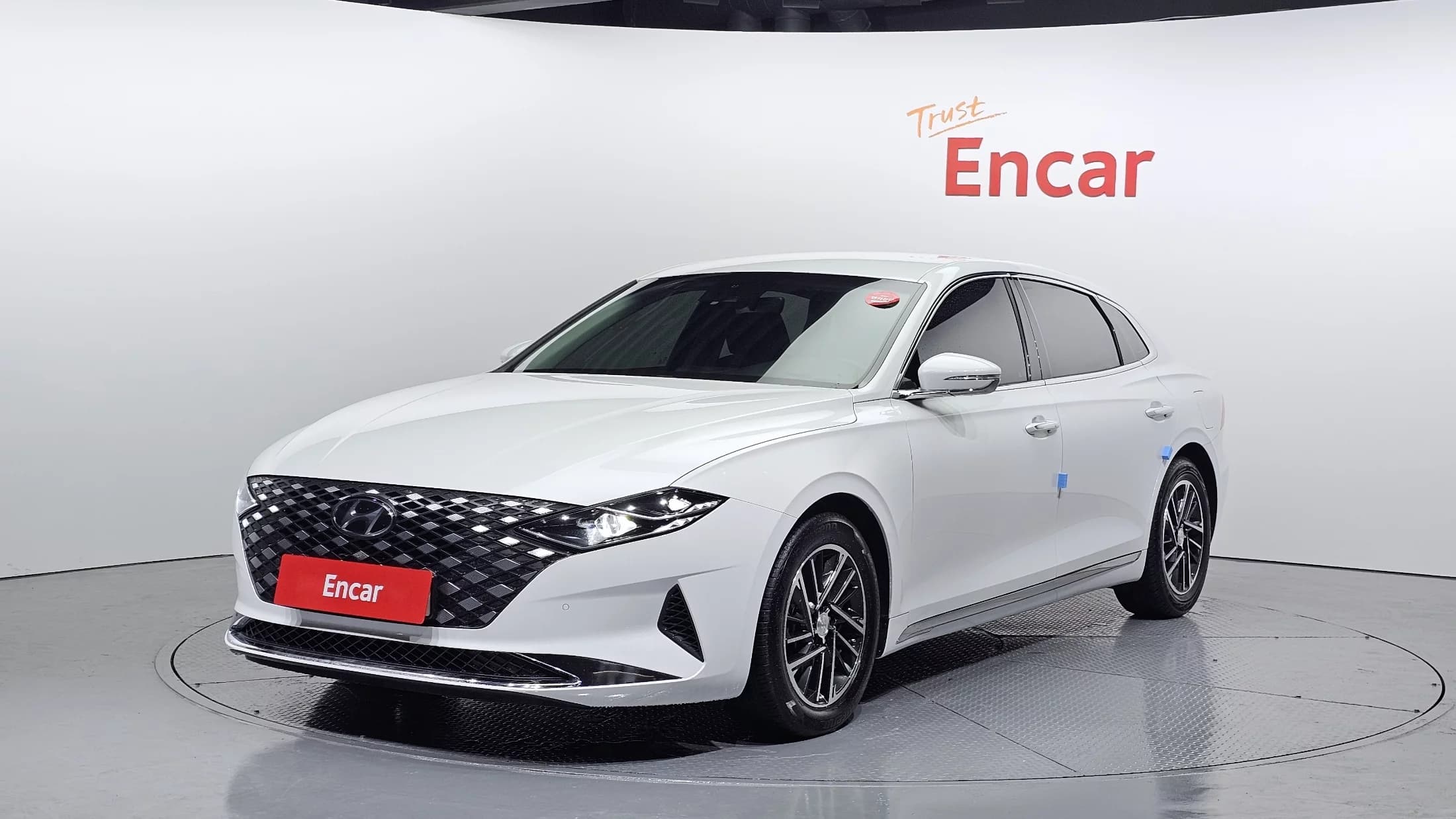 Hyundai Grandeur 2.5 Premium, 2022 г. 56465 км.