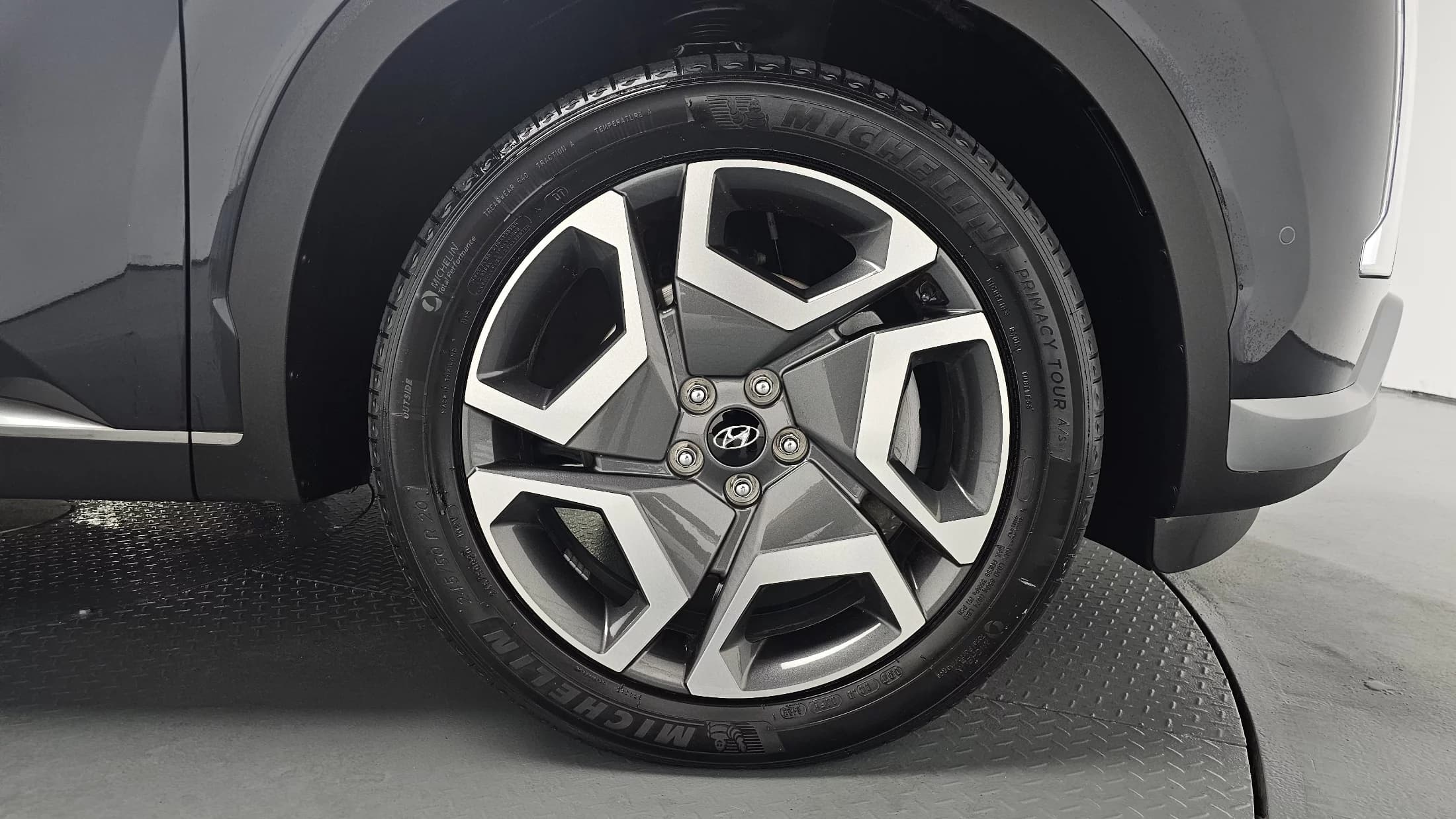 Hyundai Palisade Diesel 2.2 2WD Le Blanc, 2023 г. 51714 км. — фото 4