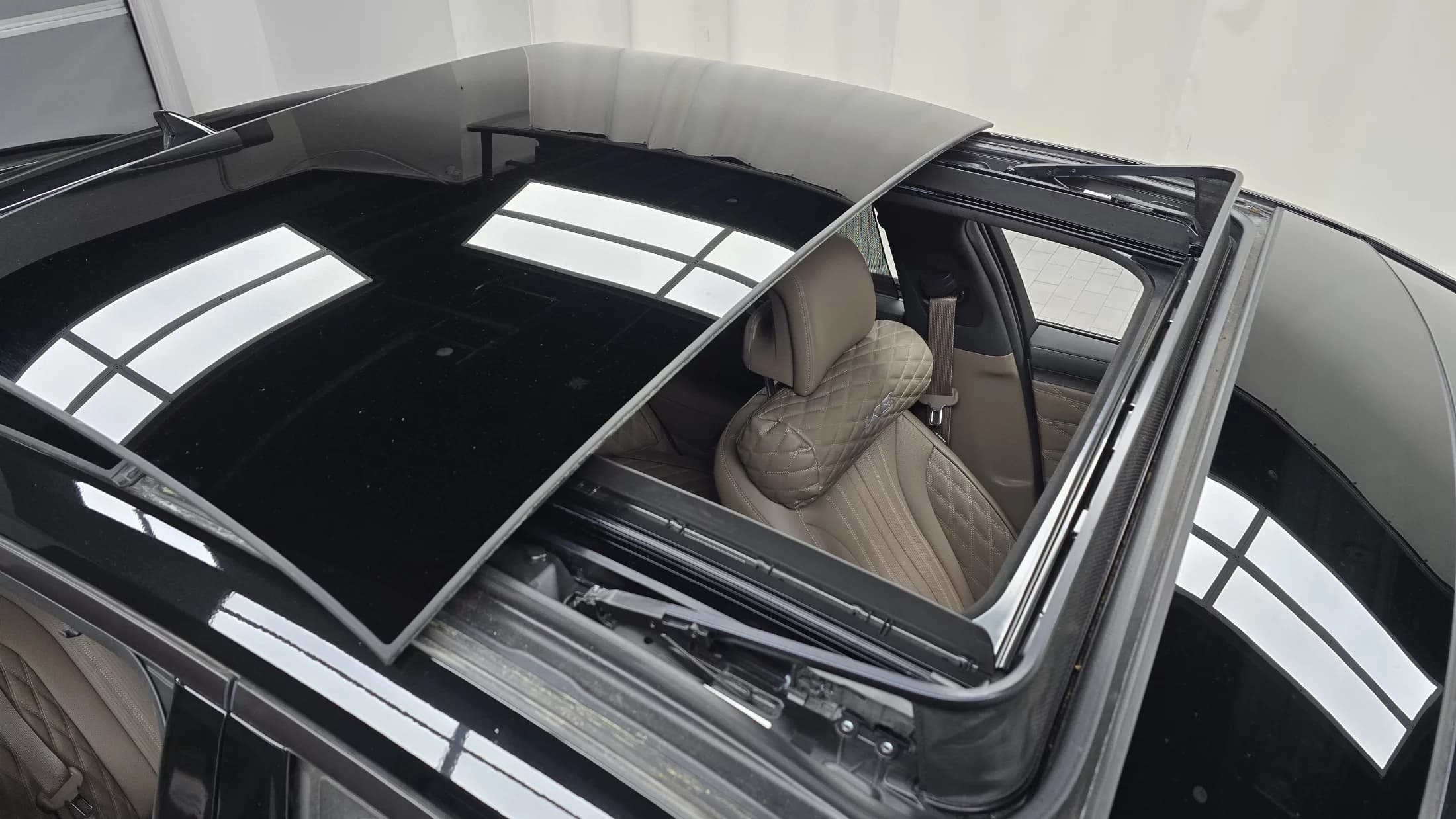 Kia K8 3.5 Gasoline 4WD Platinum, 2021 г. 14442 км. — фото 17