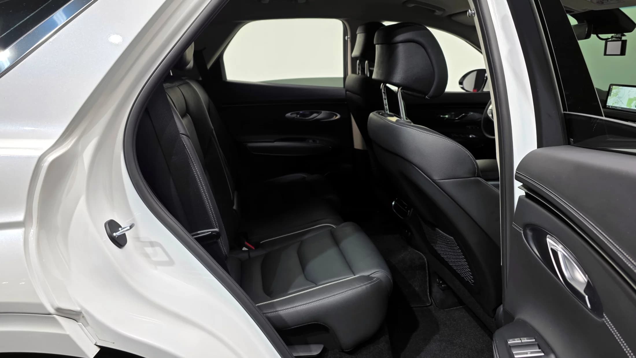 Genesis GV70 2.5T Gasoline AWD, 2021 г. 18701 км. — фото 12