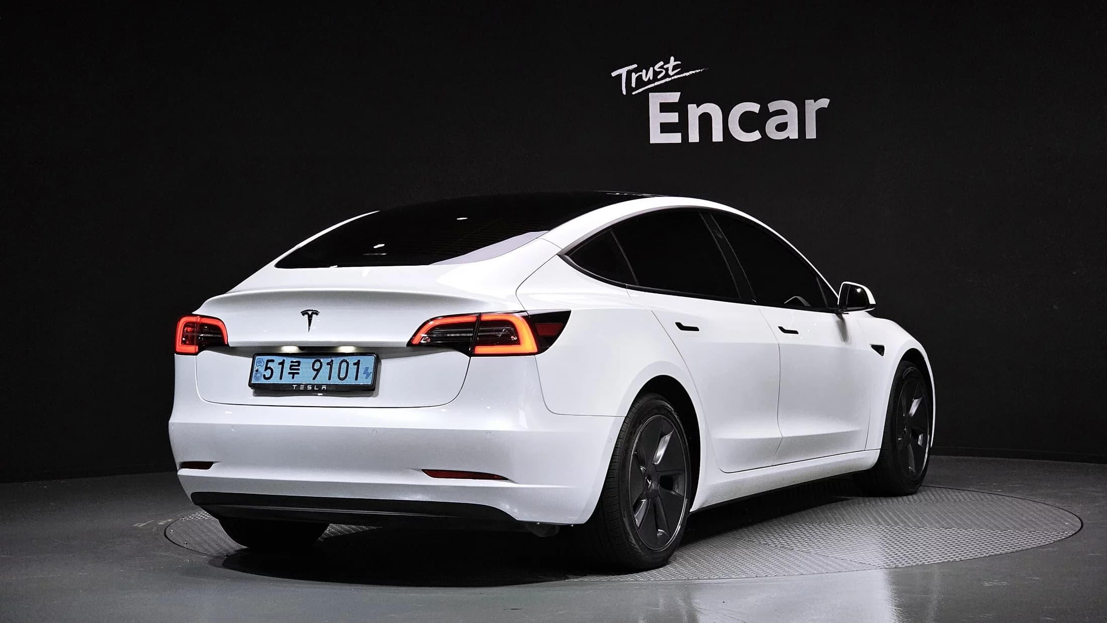 Tesla MODEL 3 RWD, электромобиль, 2022 г. 40632 км. — фото 2