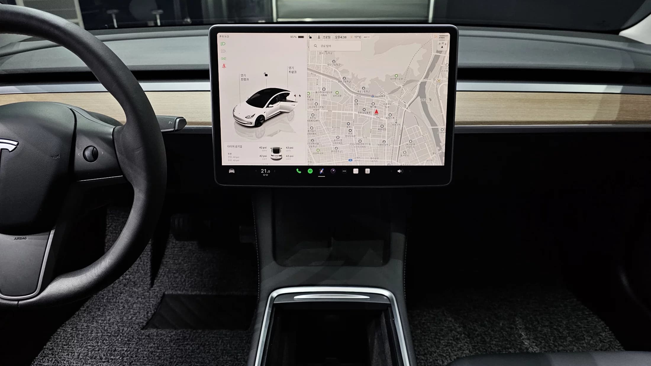Tesla MODEL 3 RWD, электромобиль, 2022 г. 40632 км. — фото 14