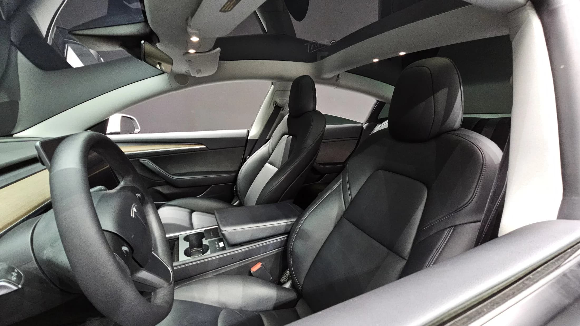 Tesla MODEL 3 RWD, электромобиль, 2022 г. 40632 км. — фото 20