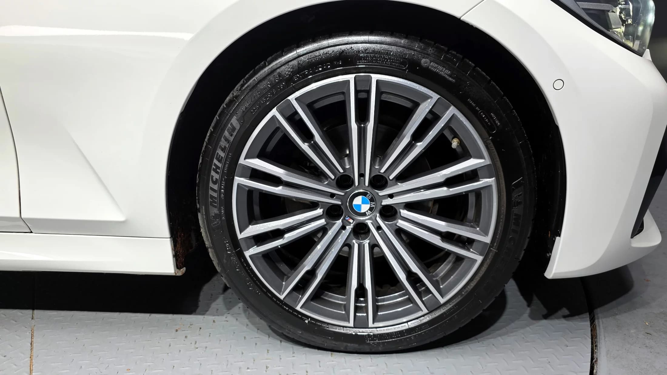 BMW 3-Series 320i M Sport, 2021 г. 74846 км. — фото 5