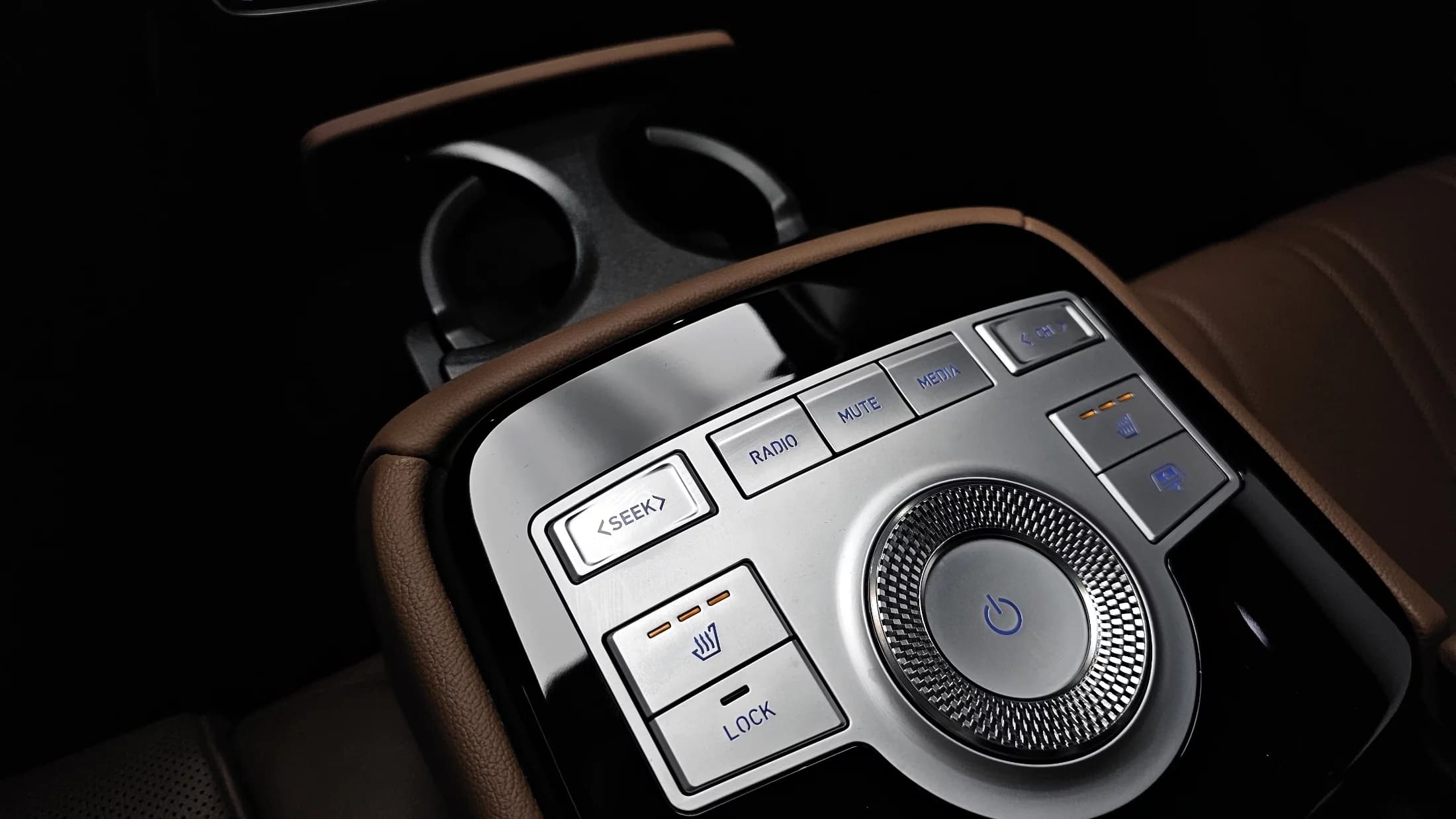Genesis G80 Gasoline 2.5 Turbo AWD, 2021 г. 30853 км. — фото 17