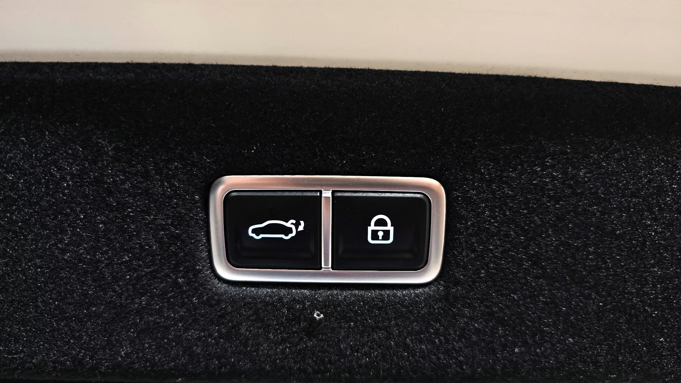 Hyundai Ioniq 6 Long Range AWD Exclusive +, электромобиль, 2023 г. 43384 км. — фото 20