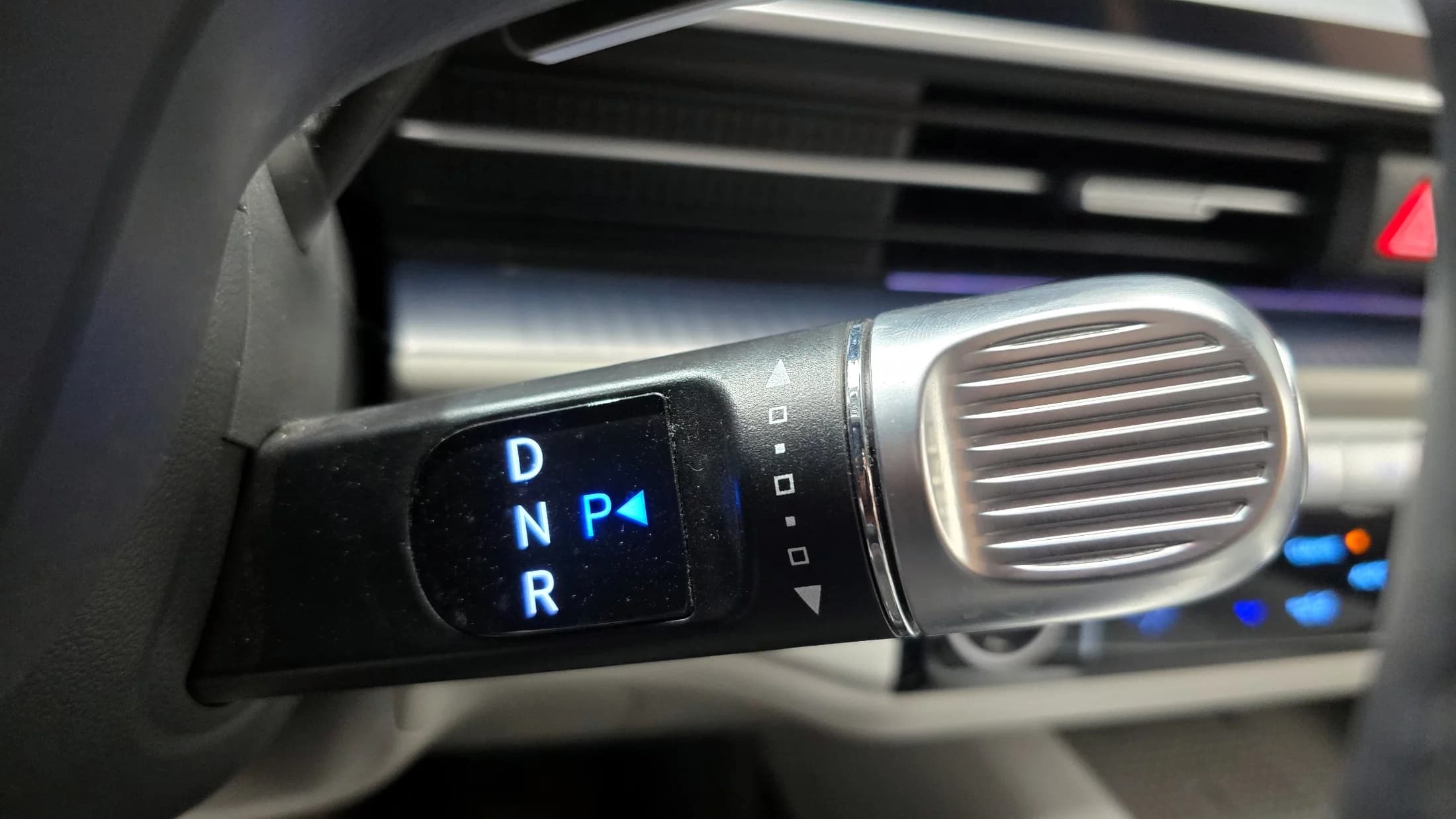 Hyundai Ioniq 6 Long Range AWD Exclusive +, электромобиль, 2023 г. 43384 км. — фото 9