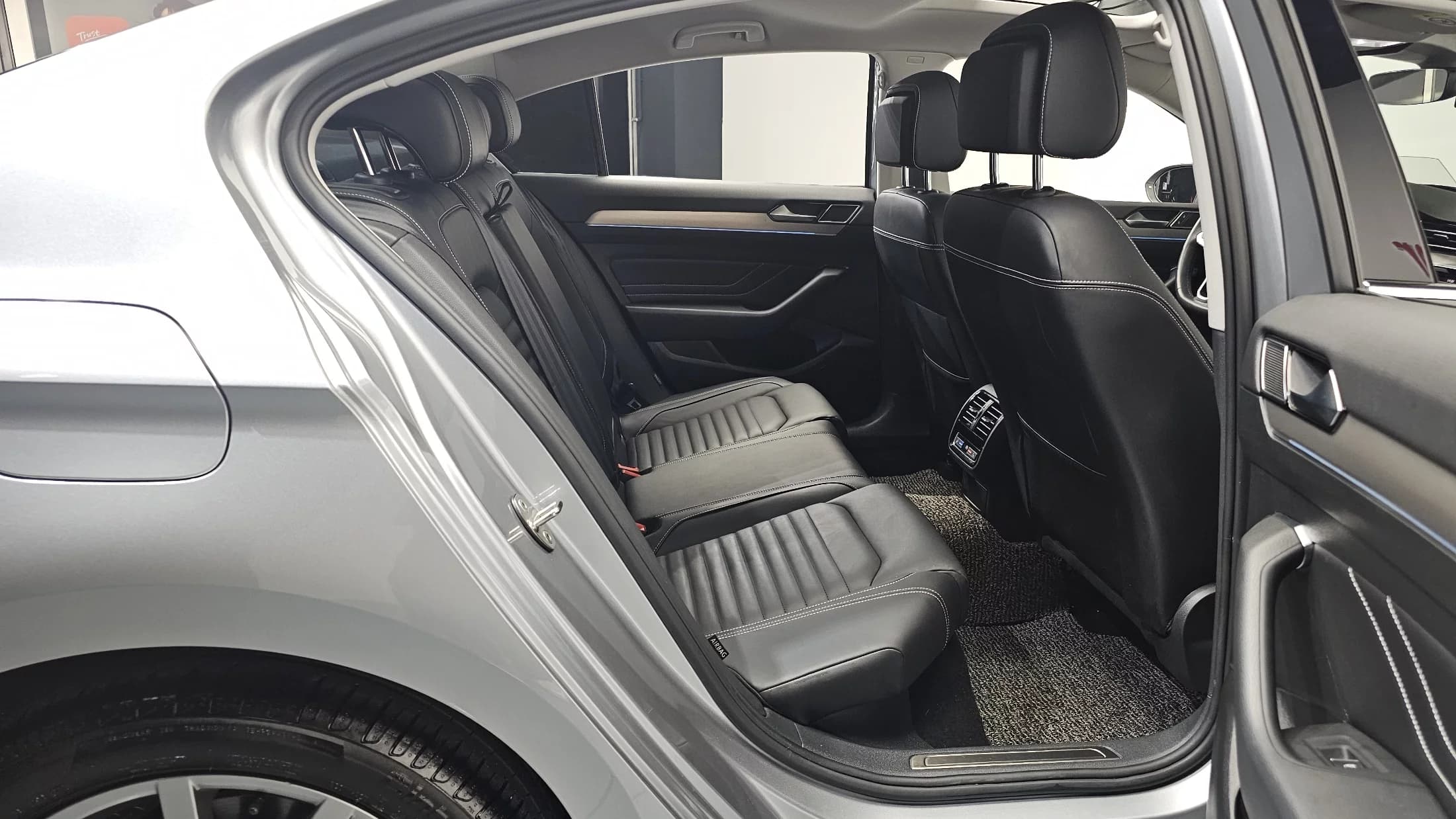 Volkswagen PASSAT 2.0 TDI Prestige, 2021 г. 12980 км. — фото 12