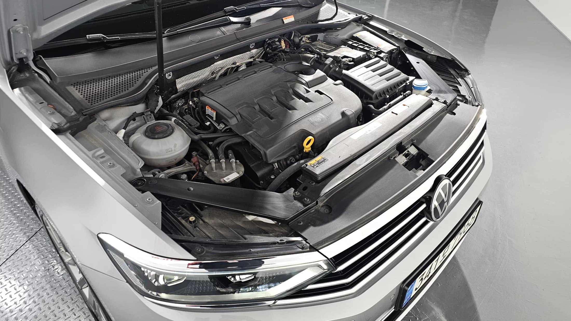 Volkswagen PASSAT 2.0 TDI Prestige, 2021 г. 12980 км. — фото 6